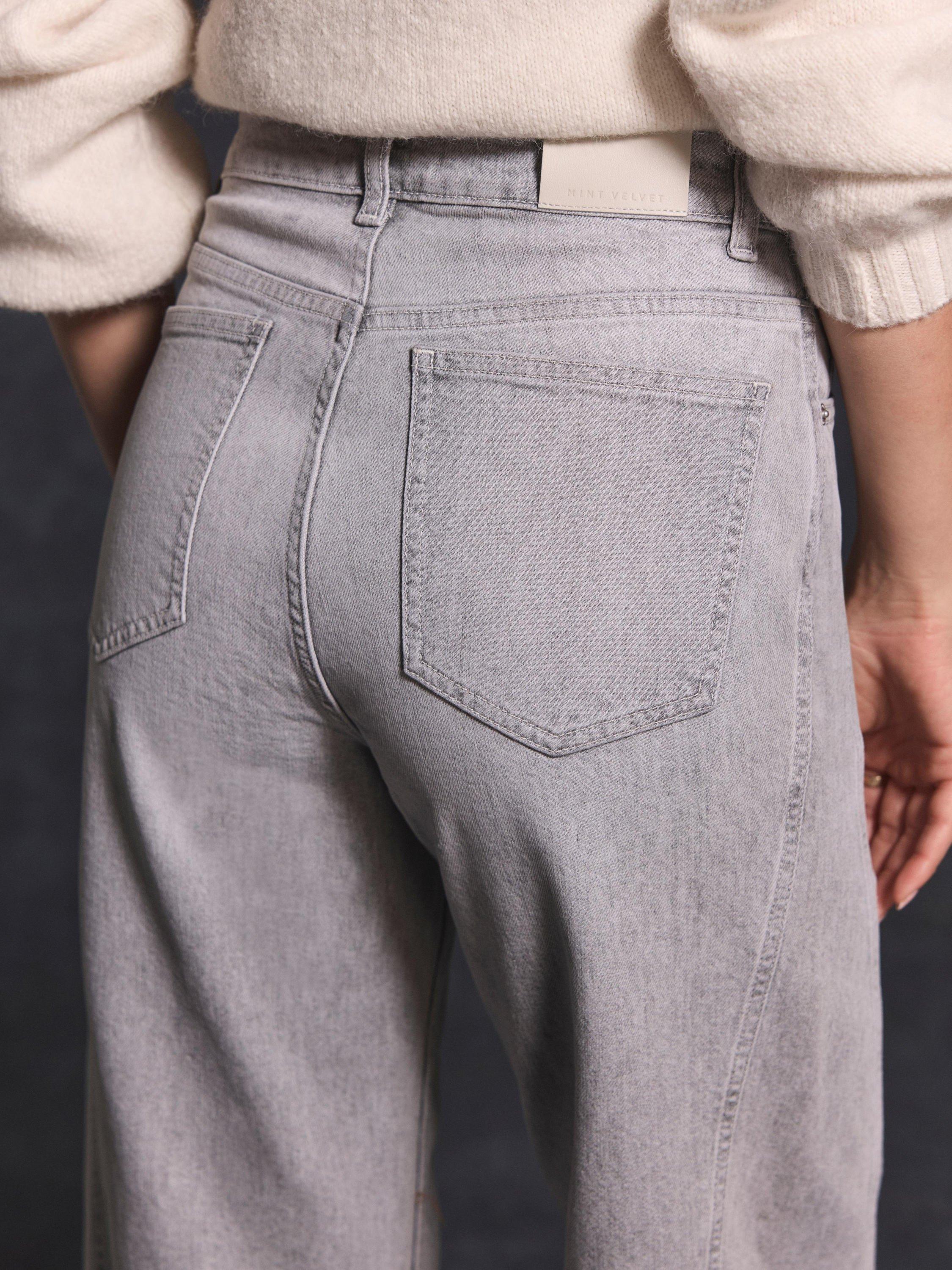 Mint Velvet Comfort Stretch Tapered Barrel Leg Jeans, Grey