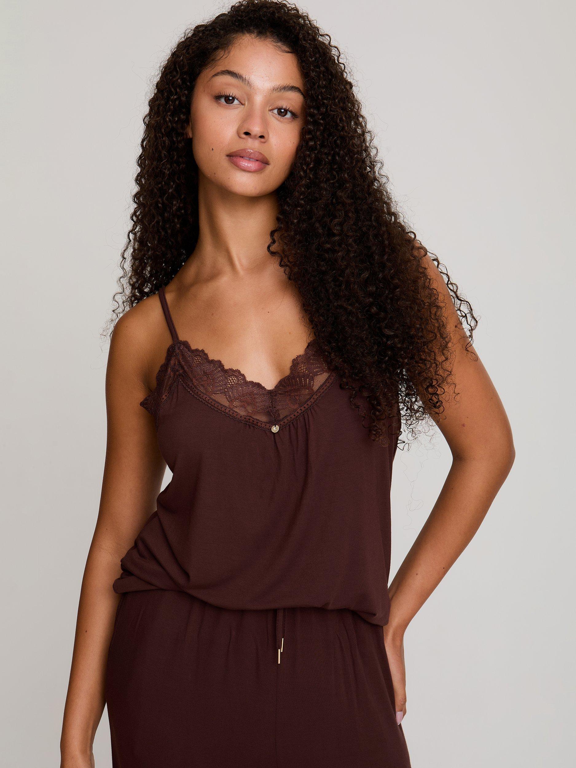 Pretty You London Lace Trim Bamboo Rich Cami Cropped Pyjama Set