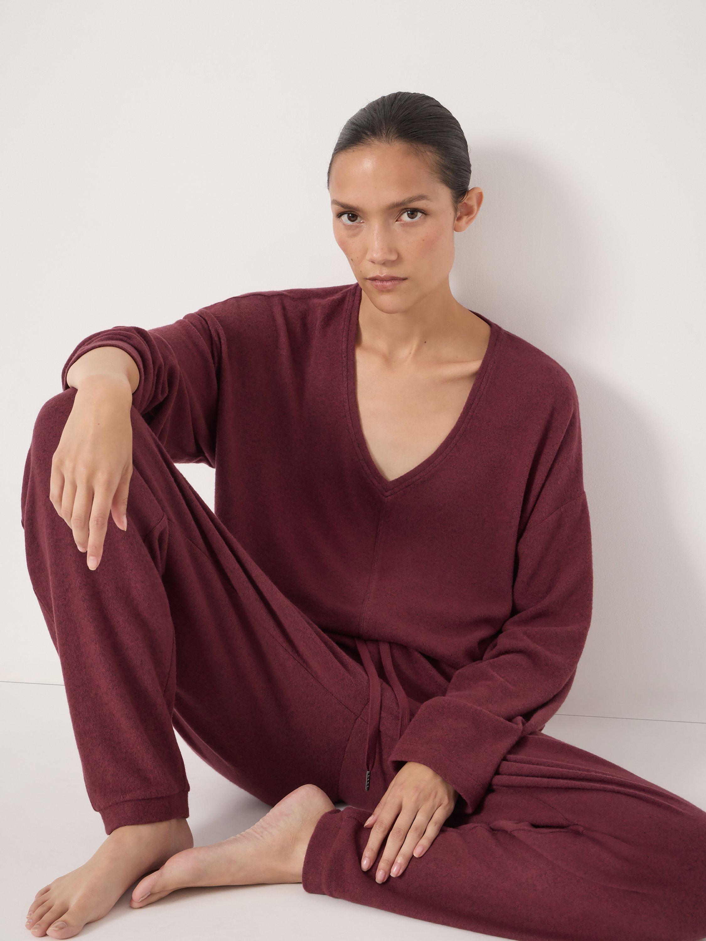Product image 5 of 5, which shows HUSH Gillian V-Neck Pyjama Top containing LENZING™ ECOVERO™ Viscose, Burgundy Purple, L