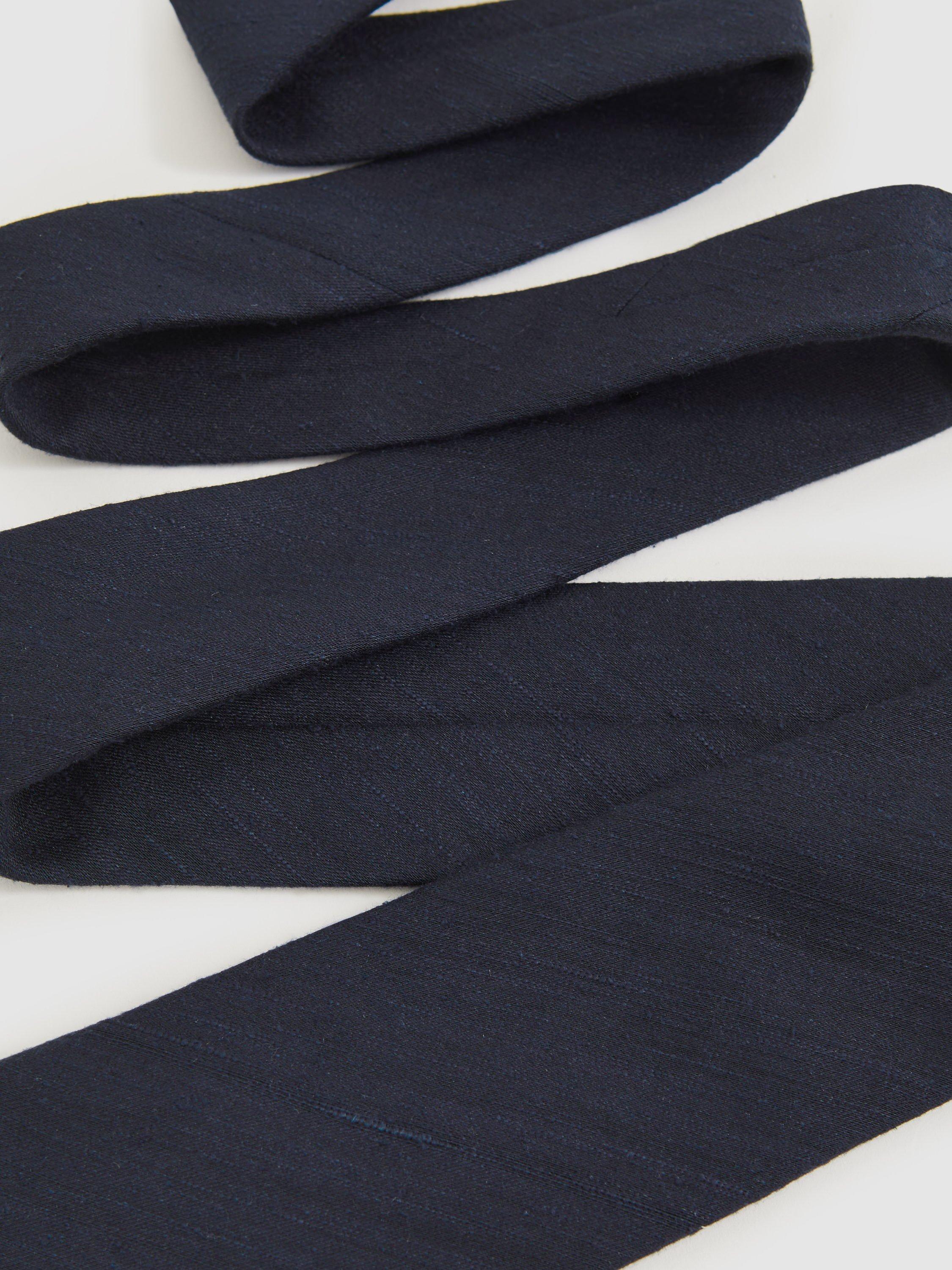 Product image 4 of 5, which shows Reiss Falco Silk Blend Textured Tie, Navy