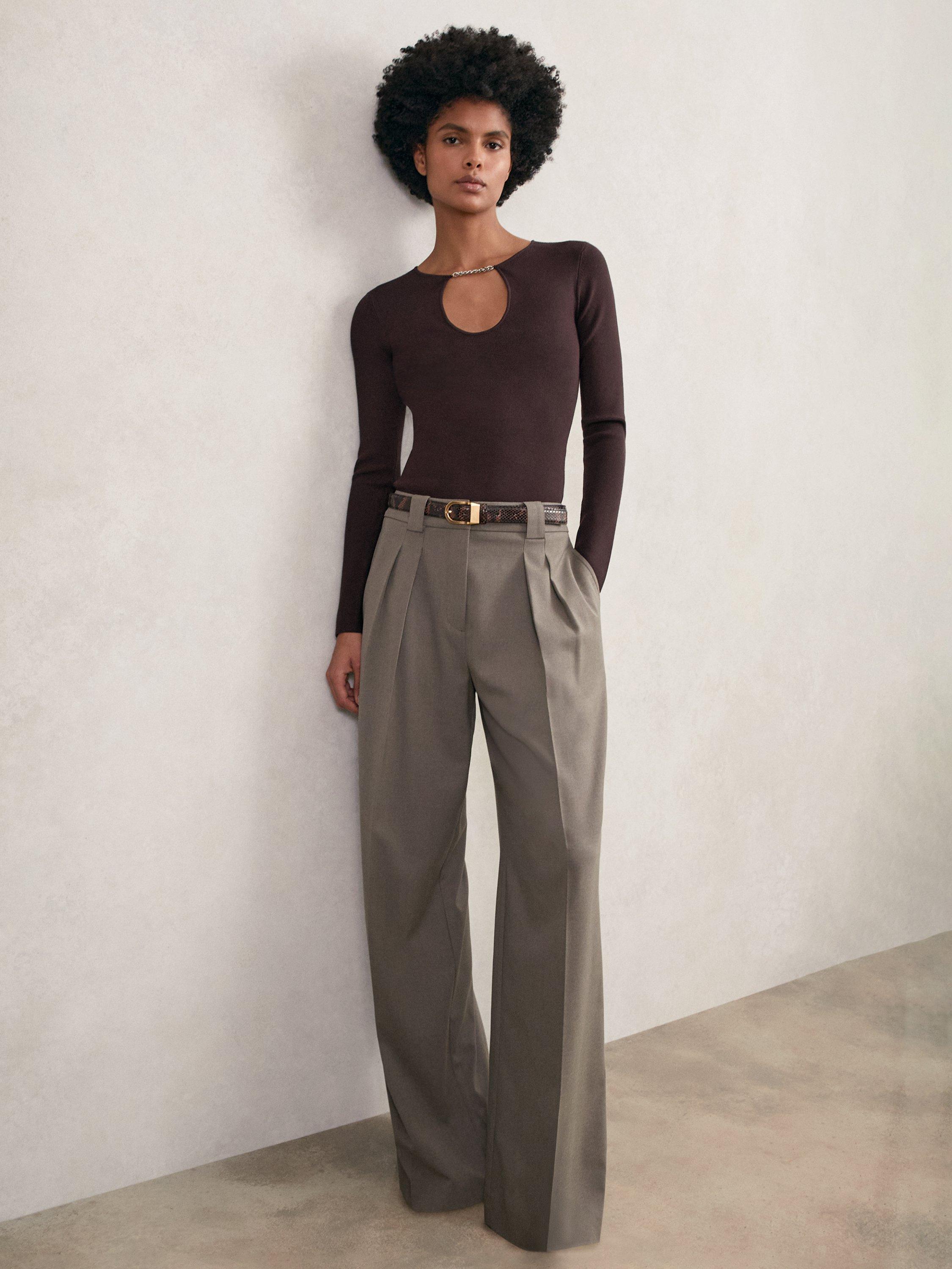 Product image 4 of 5, which shows Reiss Tilly Keyhole Cut Out Knit Top, Plum, XS