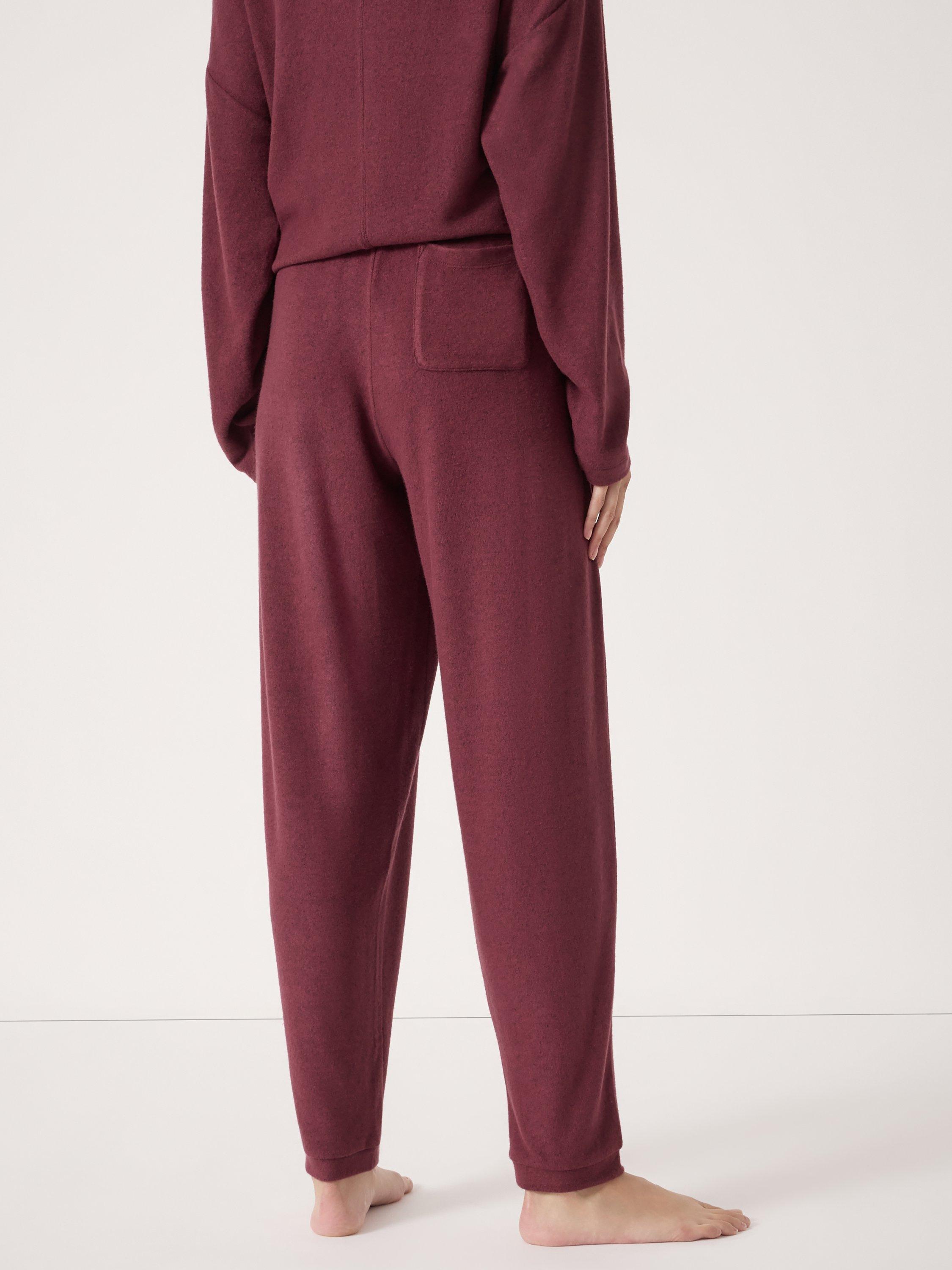 Product image 4 of 4, which shows HUSH Elle Soft Joggers containing LENZING™ ECOVERO™ Viscose, Burgundy Purple, L