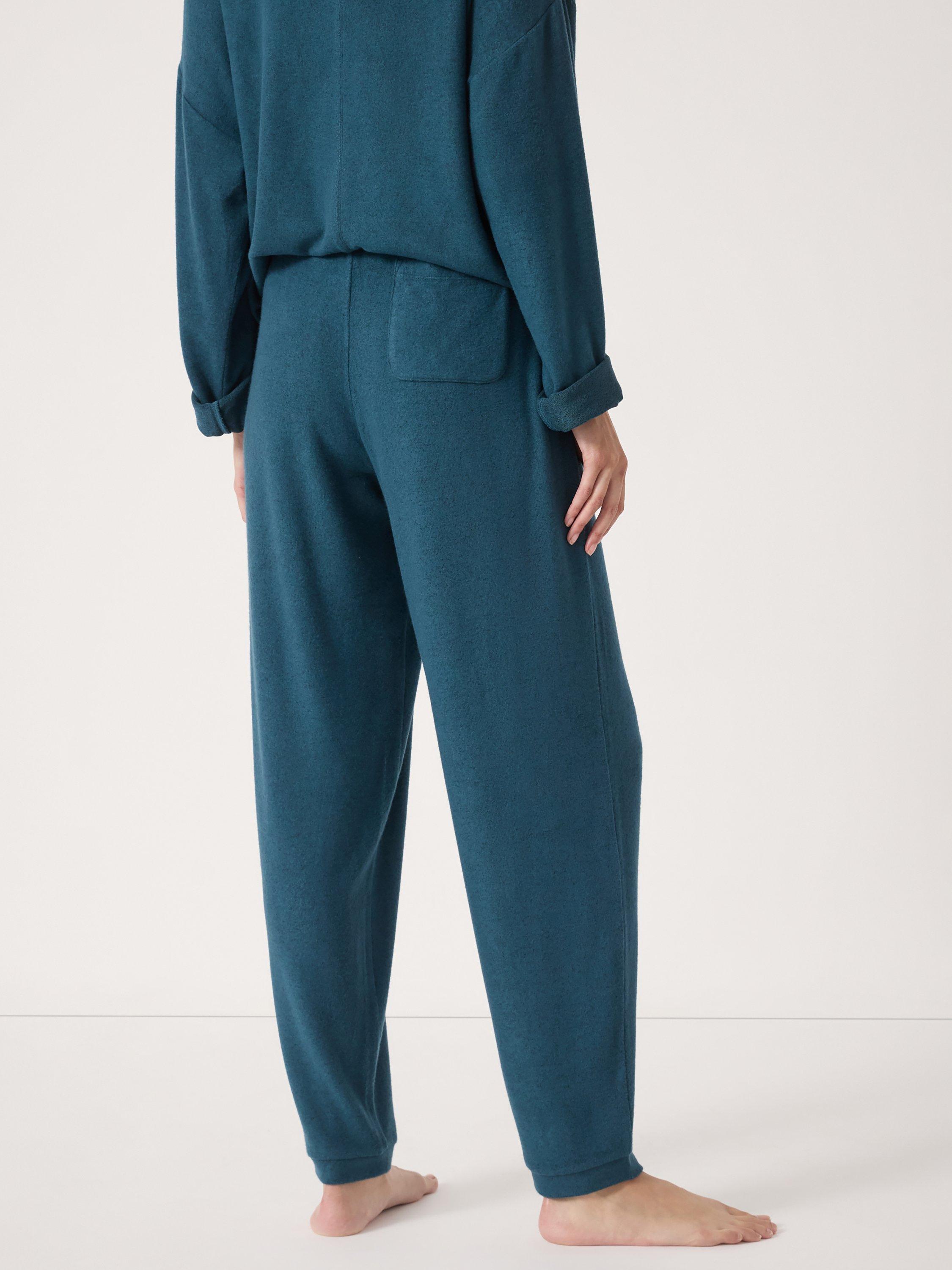 Product image 3 of 11, which shows HUSH Elle Soft Joggers containing LENZING™ ECOVERO™ Viscose, Teal Blue, XXS