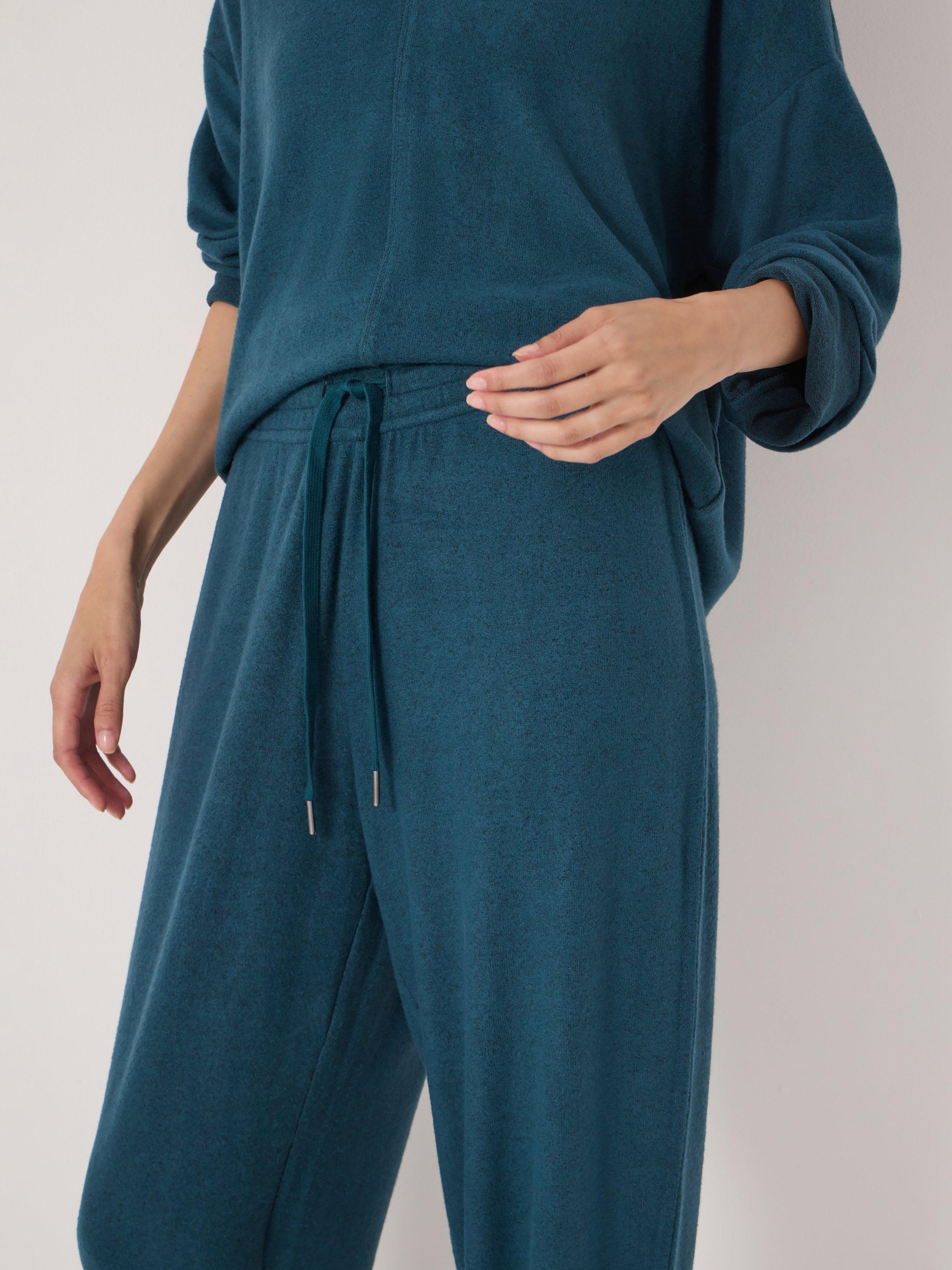Product image 5 of 11, which shows HUSH Elle Soft Joggers containing LENZING™ ECOVERO™ Viscose, Teal Blue, XXS