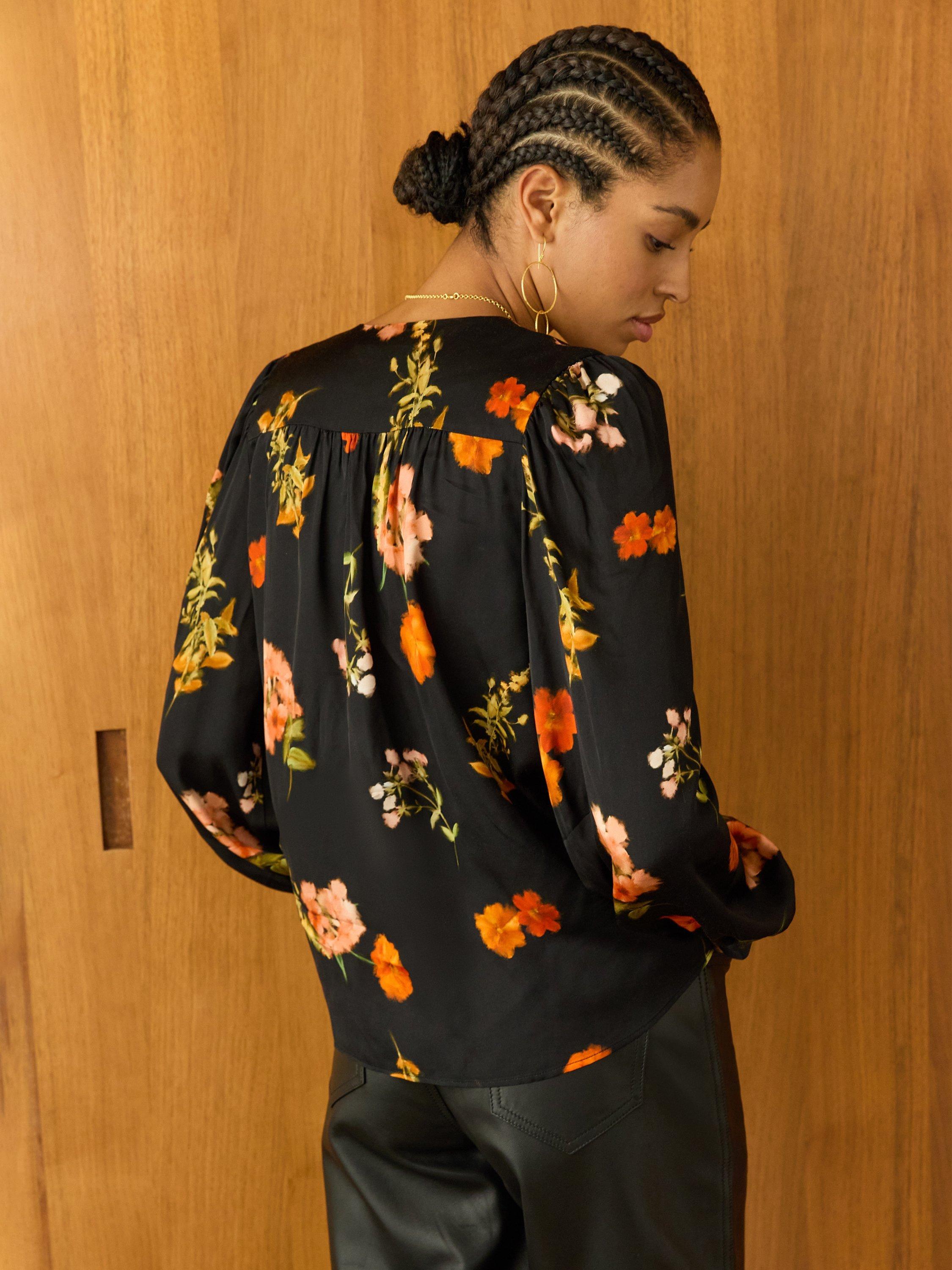 Product image 6 of 6, which shows Baukjen Micah Floral Blouse containing LENZING™ ECOVERO™ Viscose, Black/Multi, 10