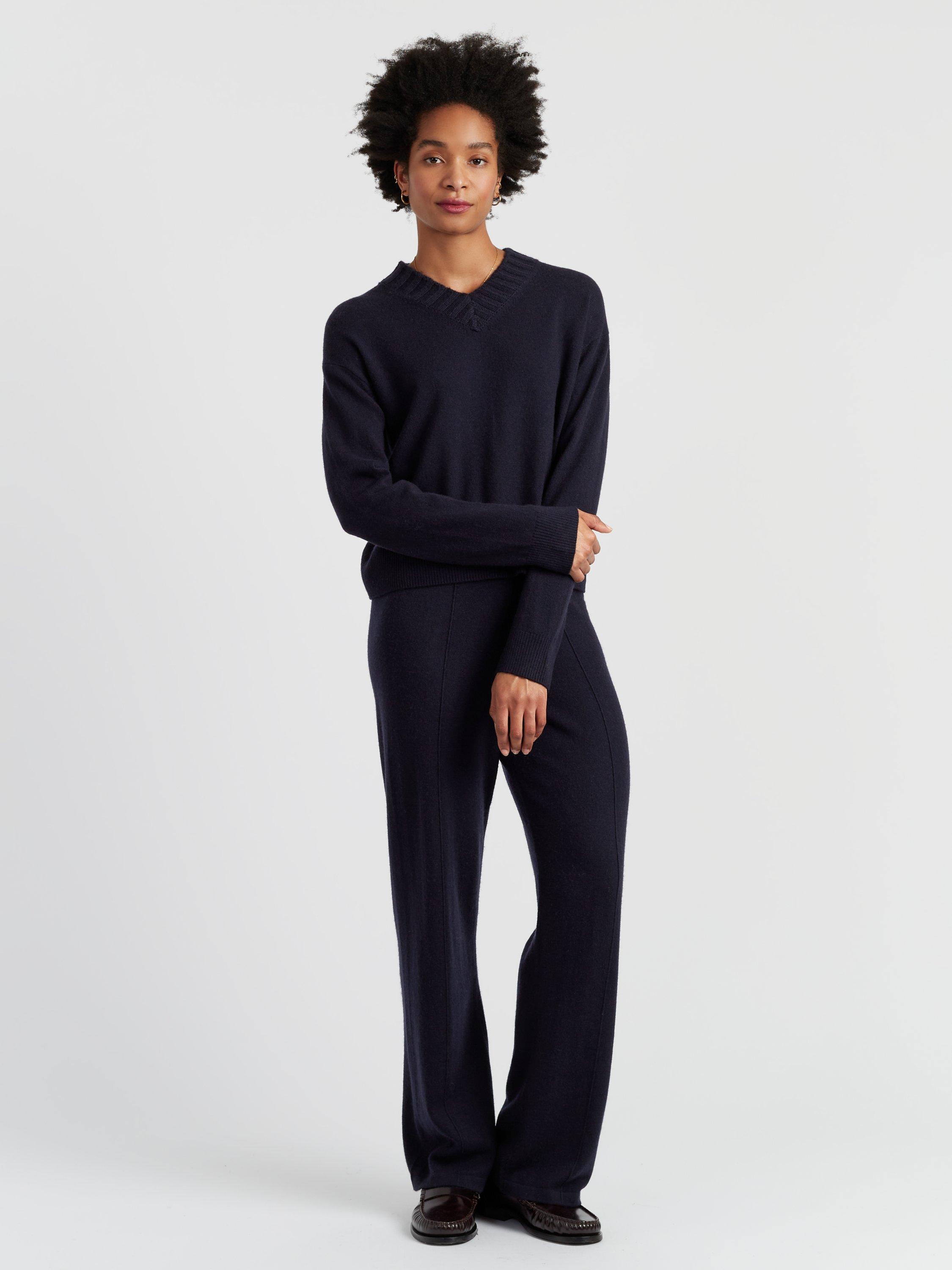 Product image 1 of 4, which shows Chinti & Parker Ribbed V-Neck Wool Rich Jumper, Navy, XS