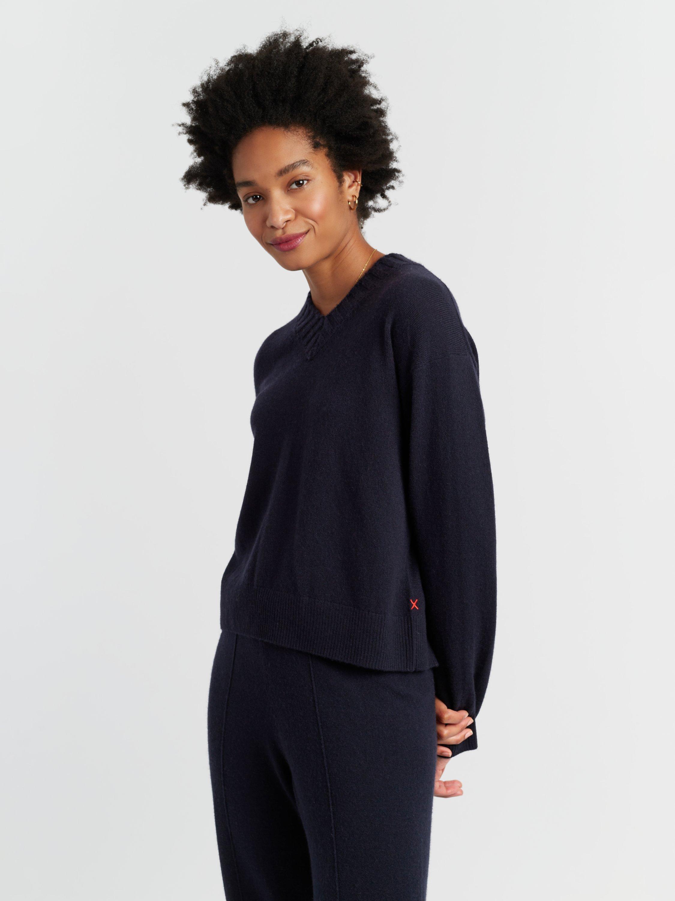 Product image 3 of 4, which shows Chinti & Parker Ribbed V-Neck Wool Rich Jumper, Navy, XS