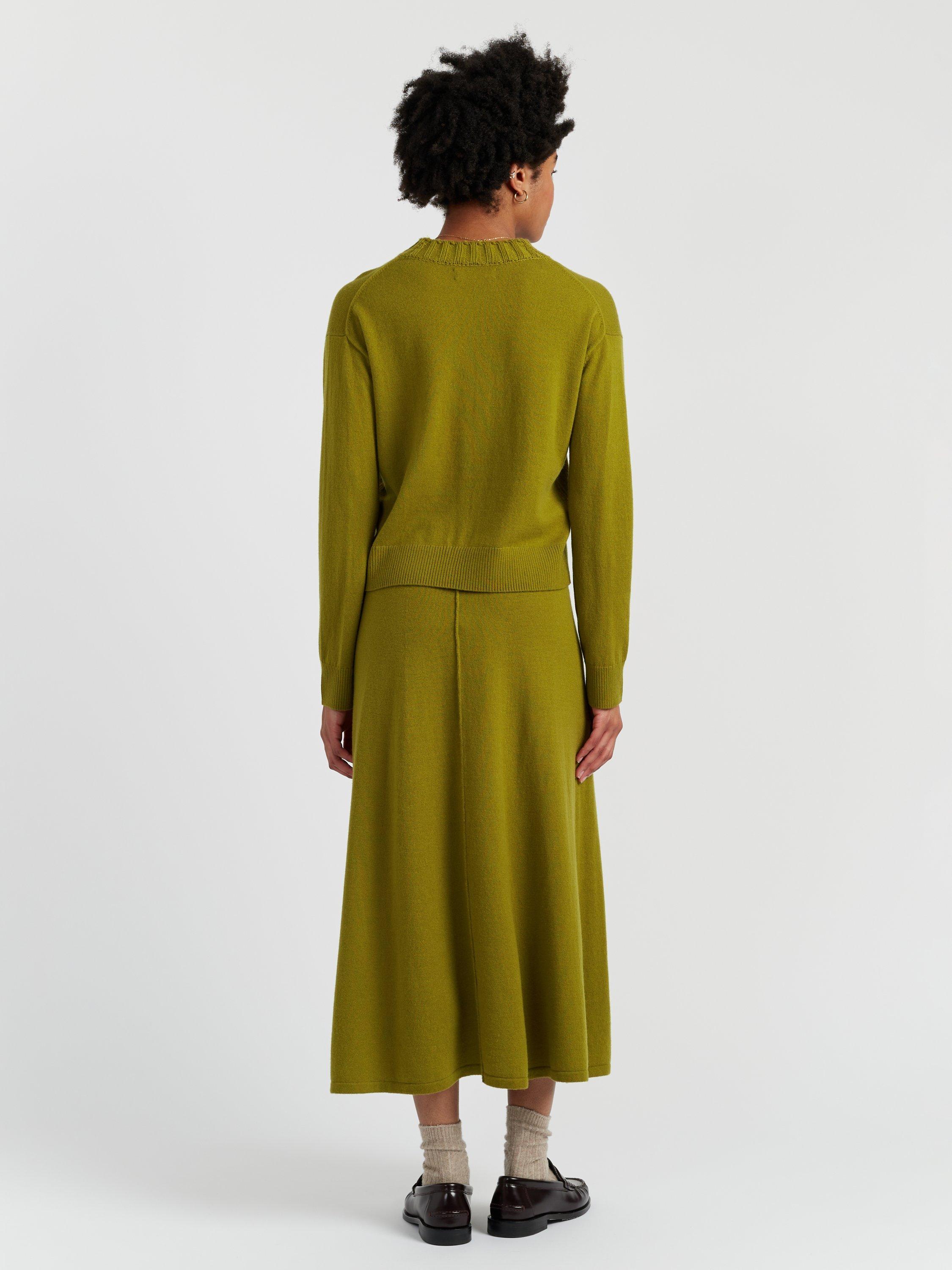 Product image 2 of 4, which shows Chinti & Parker Ribbed V-Neck Wool Rich Jumper, Olive, XS