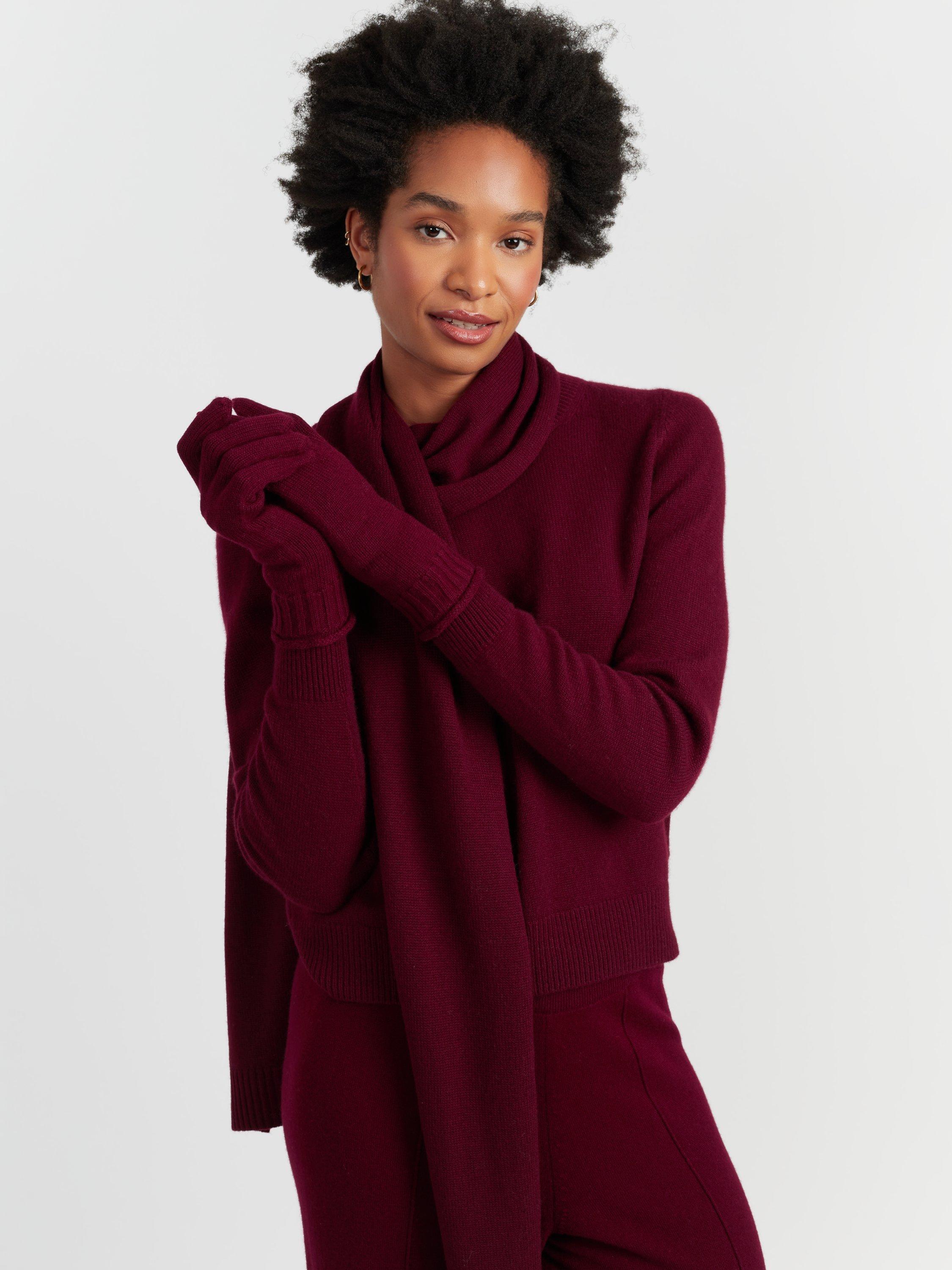 Product image 2 of 2, which shows Chinti & Parker Basics Wool Rich Gloves, Claret, One Size