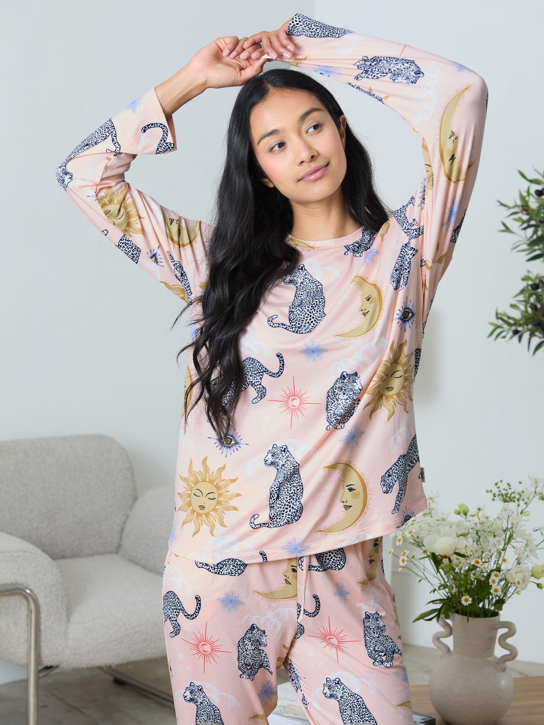 Product image 2 of 8, which shows Chelsea Peers Celestial Leopard Long Pyjama Set, Pink, 6