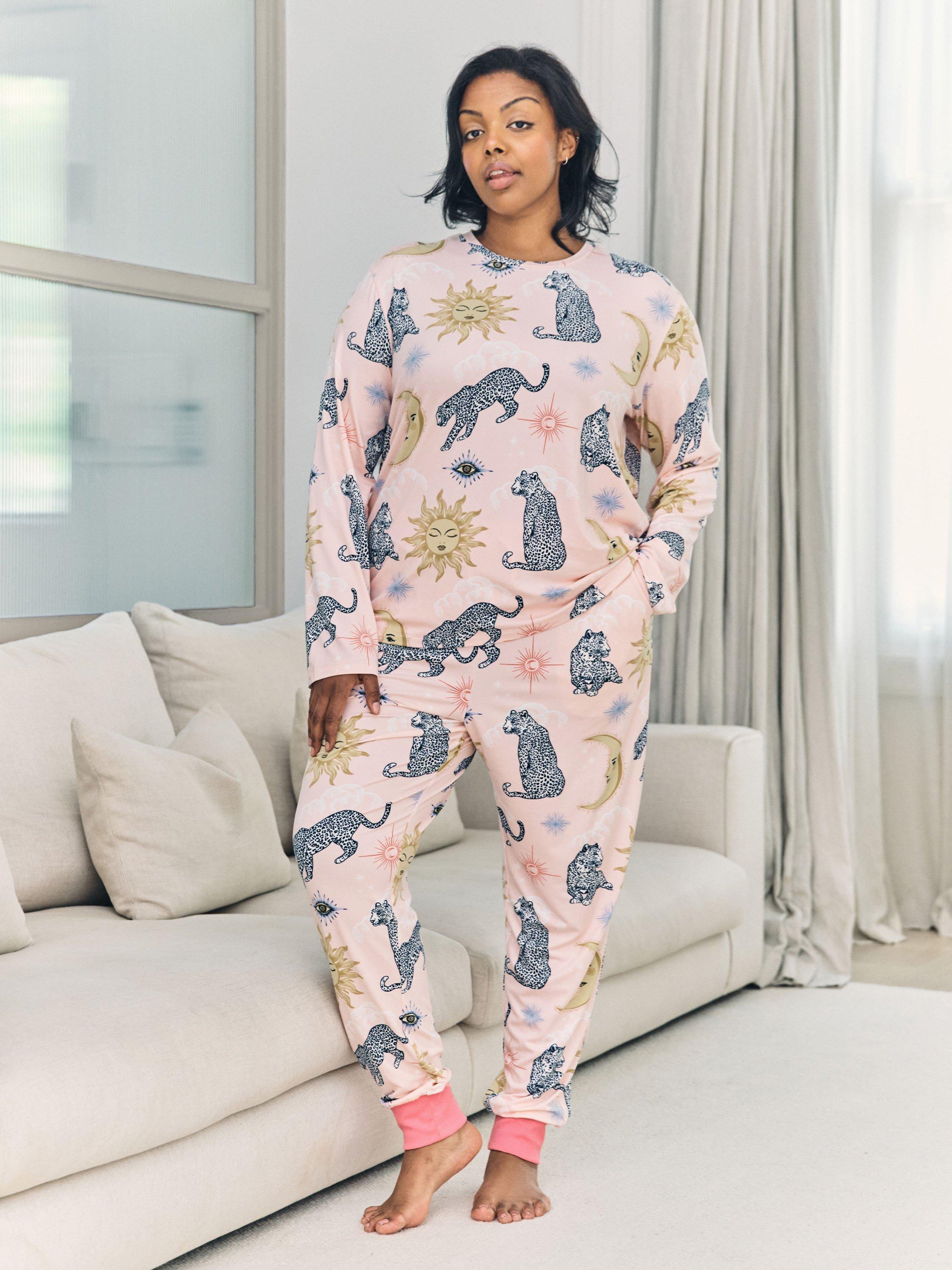 Product image 7 of 8, which shows Chelsea Peers Celestial Leopard Long Pyjama Set, Pink, 6