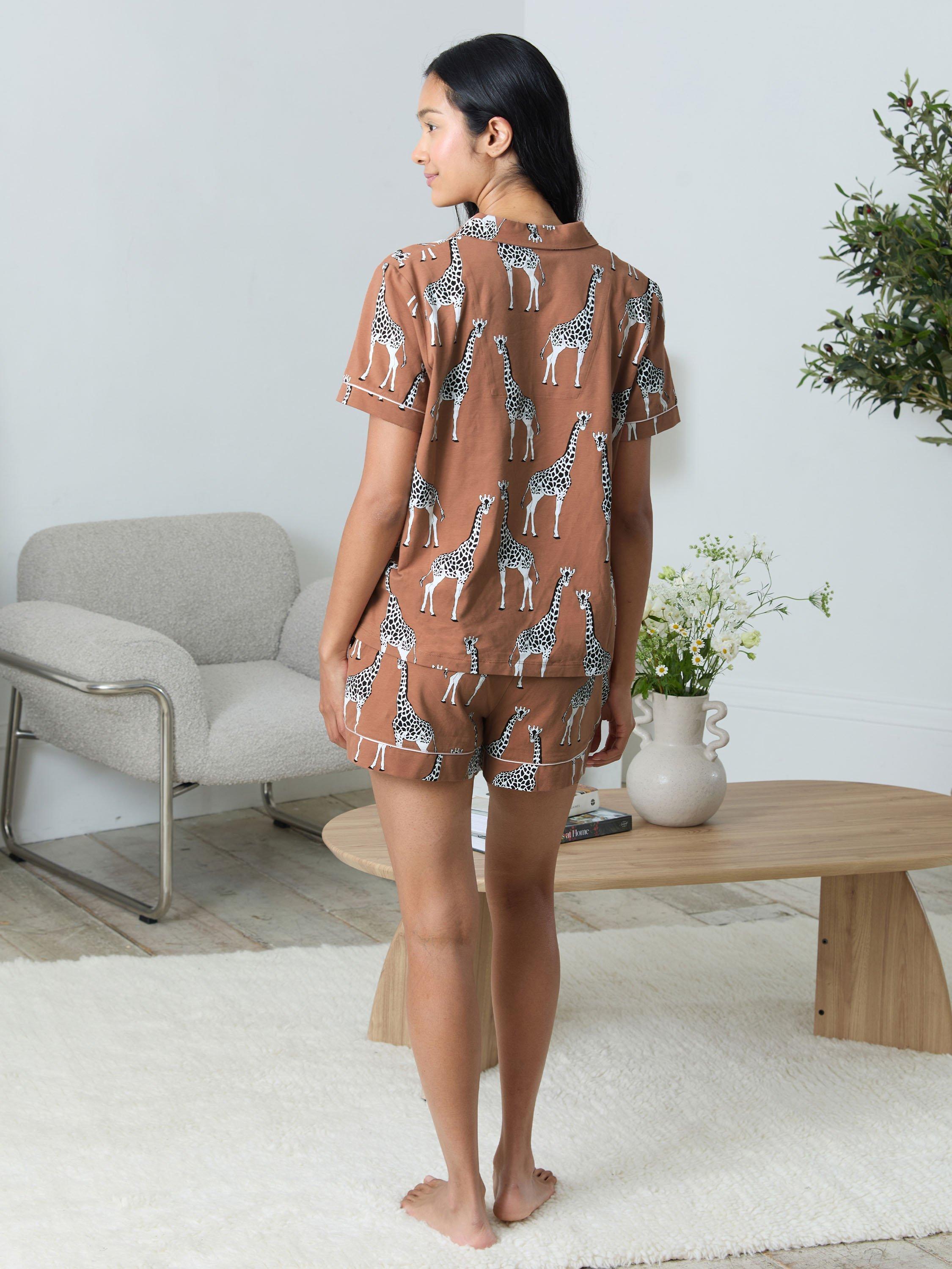 Product image 4 of 8, which shows Chelsea Peers Giraffe Print Organic Cotton Pyjama Set, Brown, 28