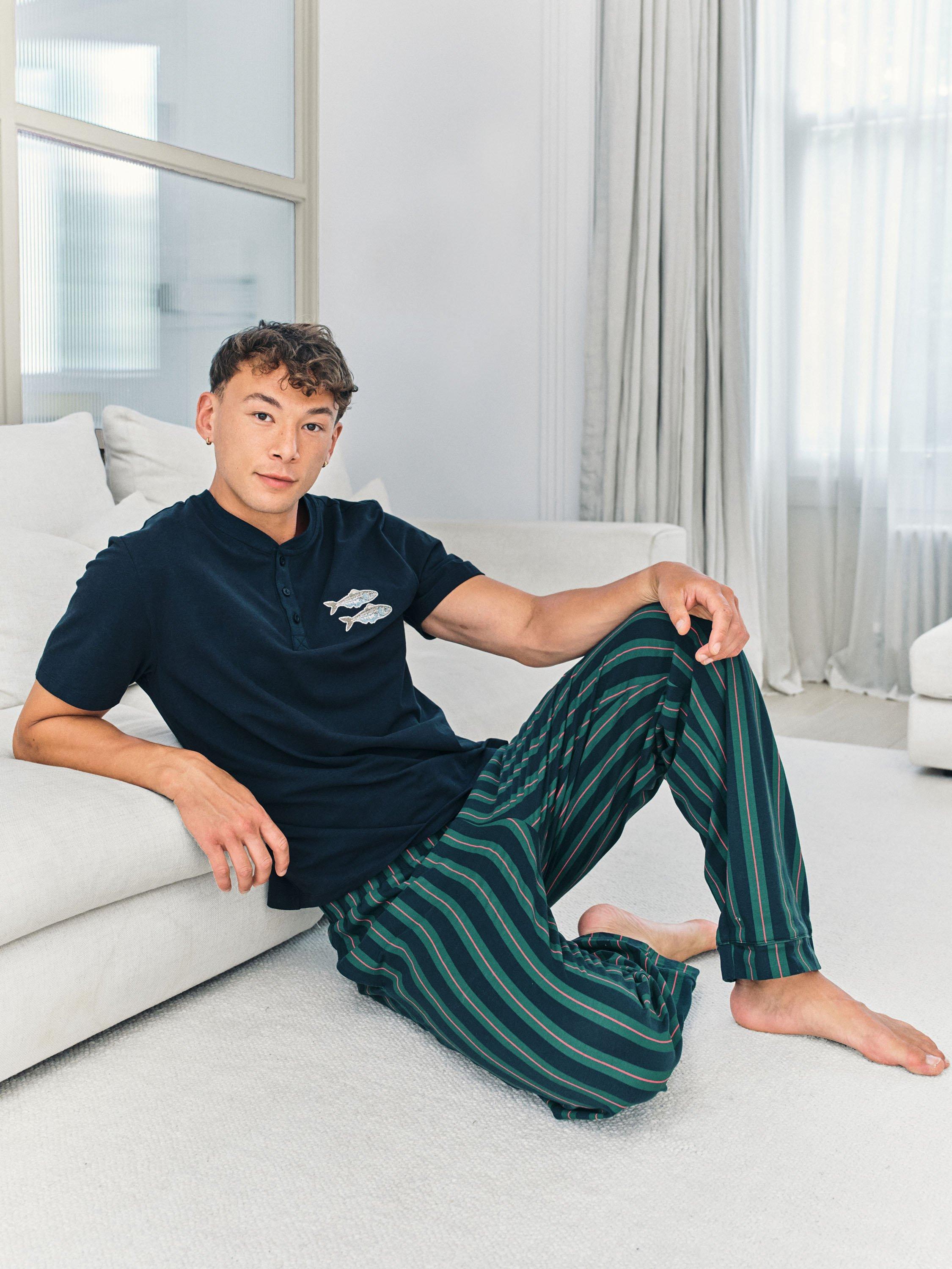 Product image 5 of 7, which shows Chelsea Peers Cotton Blend Pyjama Set, Navy, S