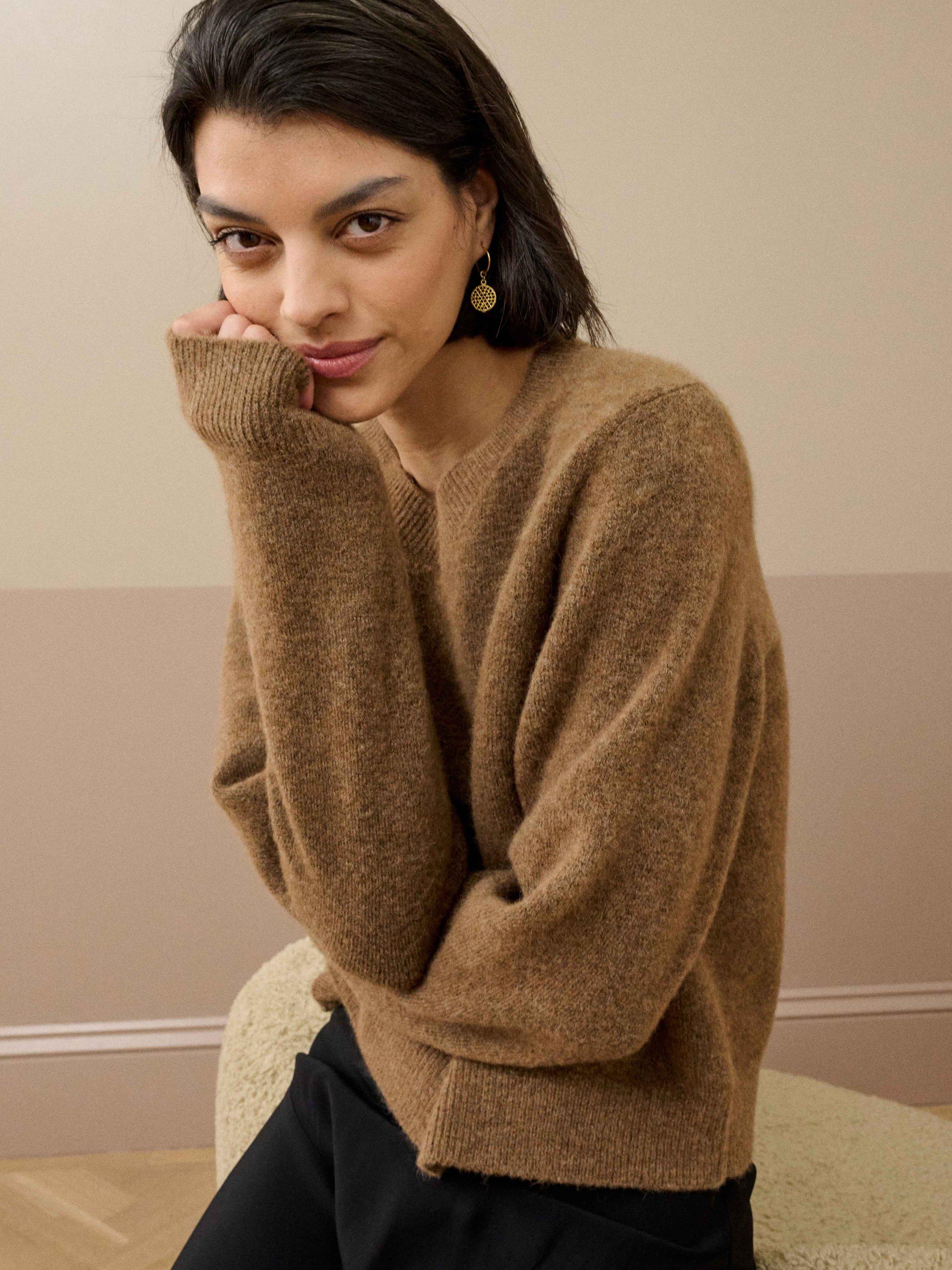 Product image 3 of 5, which shows Brora Alpaca-Merino Wool Blend V-Neck Jumper, Toffee, 8-10