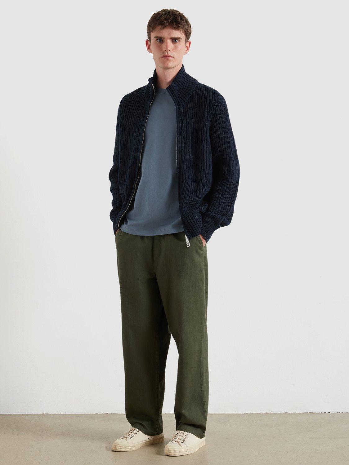 Product image 3 of 5, which shows Farah Crew Neck Cotton T-Shirt, Chalk Blue, S