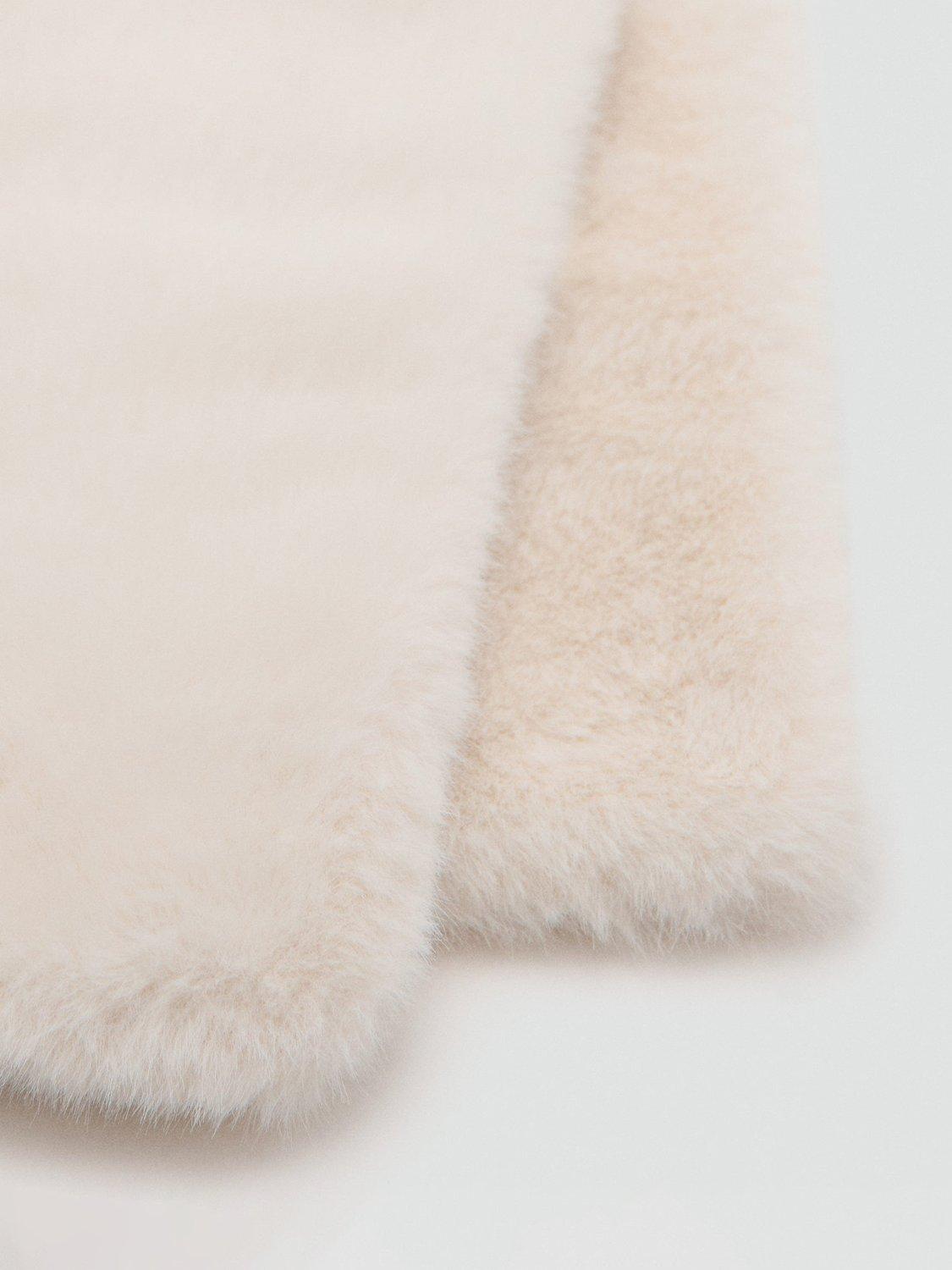 Product image 3 of 4, which shows Mango Canelags Fluffy Scarf, Light Brown