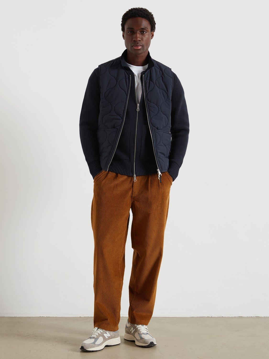 Product image 3 of 5, which shows Farah Zip Through Quilted Nylon Gilet, True Navy, S