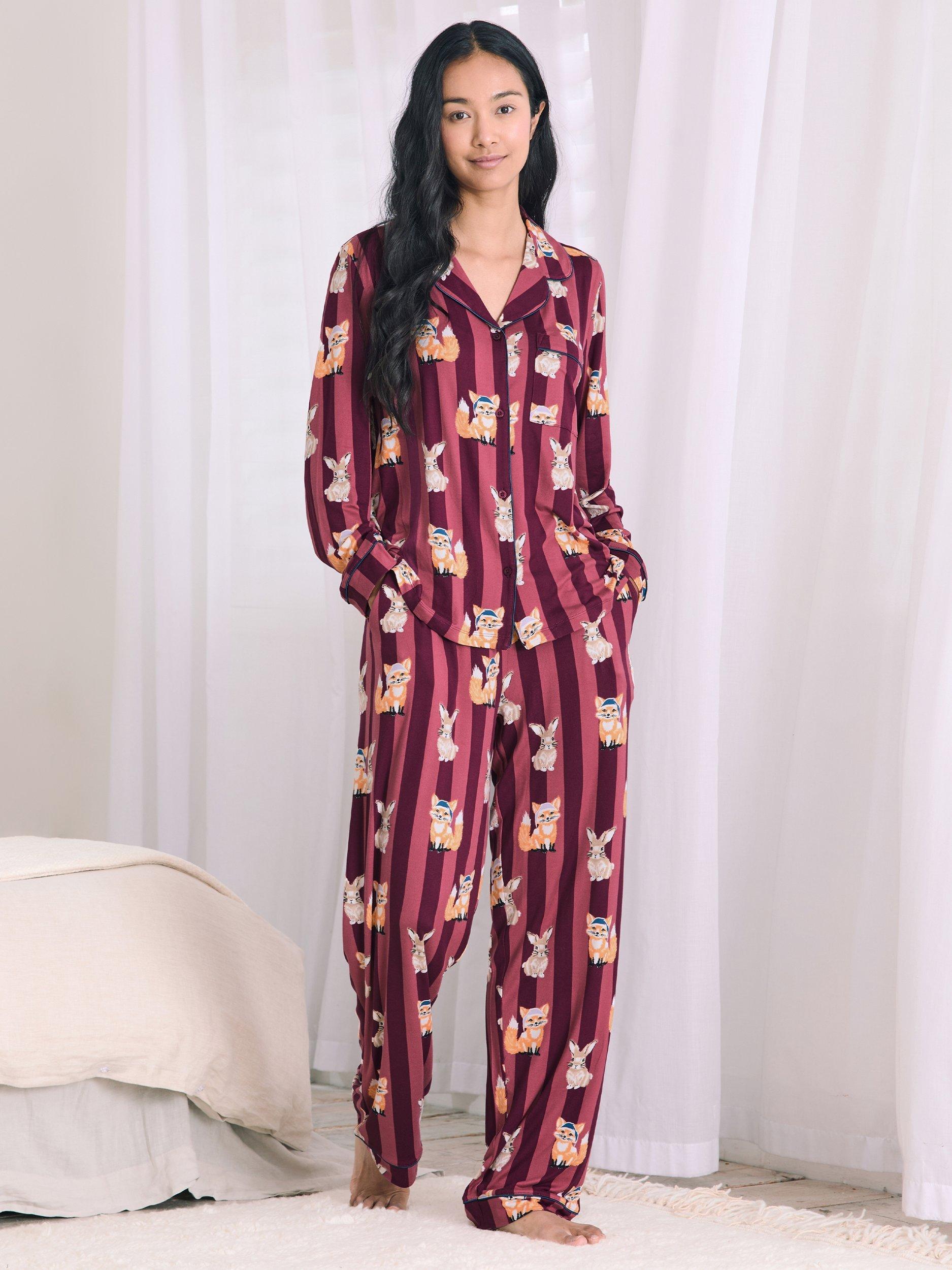Product image 1 of 6, which shows Chelsea Peers Fox & Hare Button Through Long Pyjama Set, Burgundy, 10