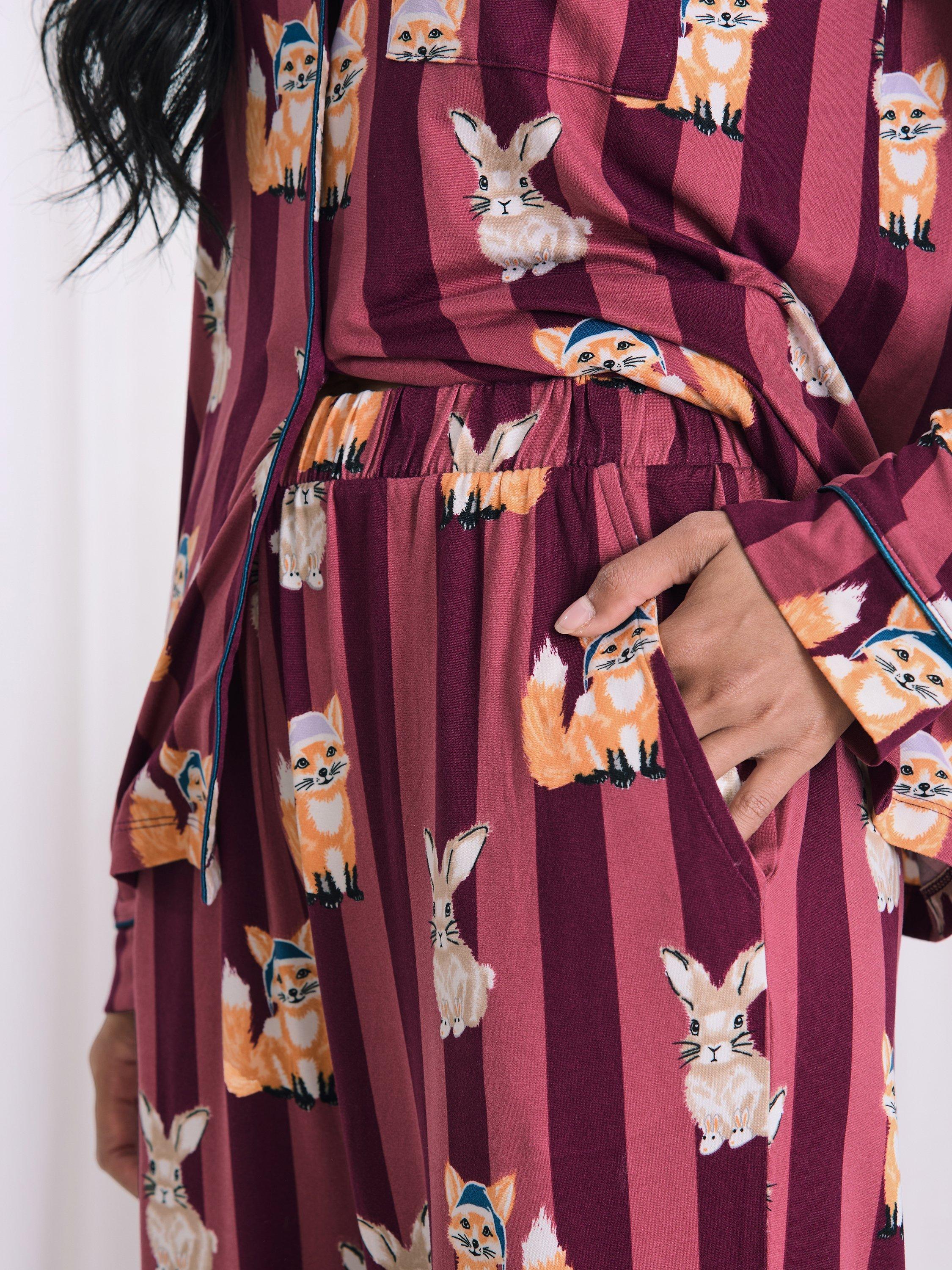 Product image 6 of 6, which shows Chelsea Peers Fox & Hare Button Through Long Pyjama Set, Burgundy, 10