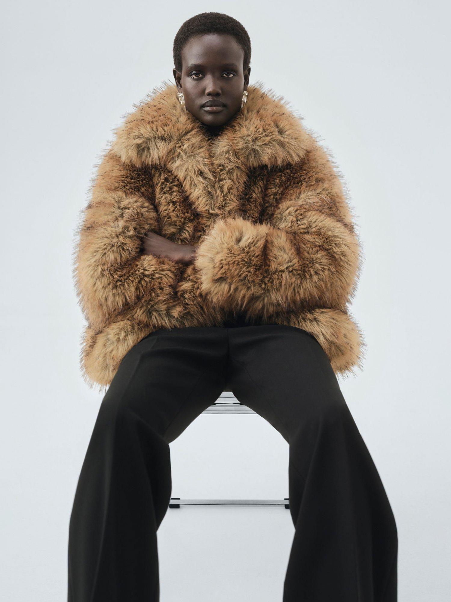 Product image 6 of 8, which shows Mango Tropi Wide Leg Trousers, Black, 4