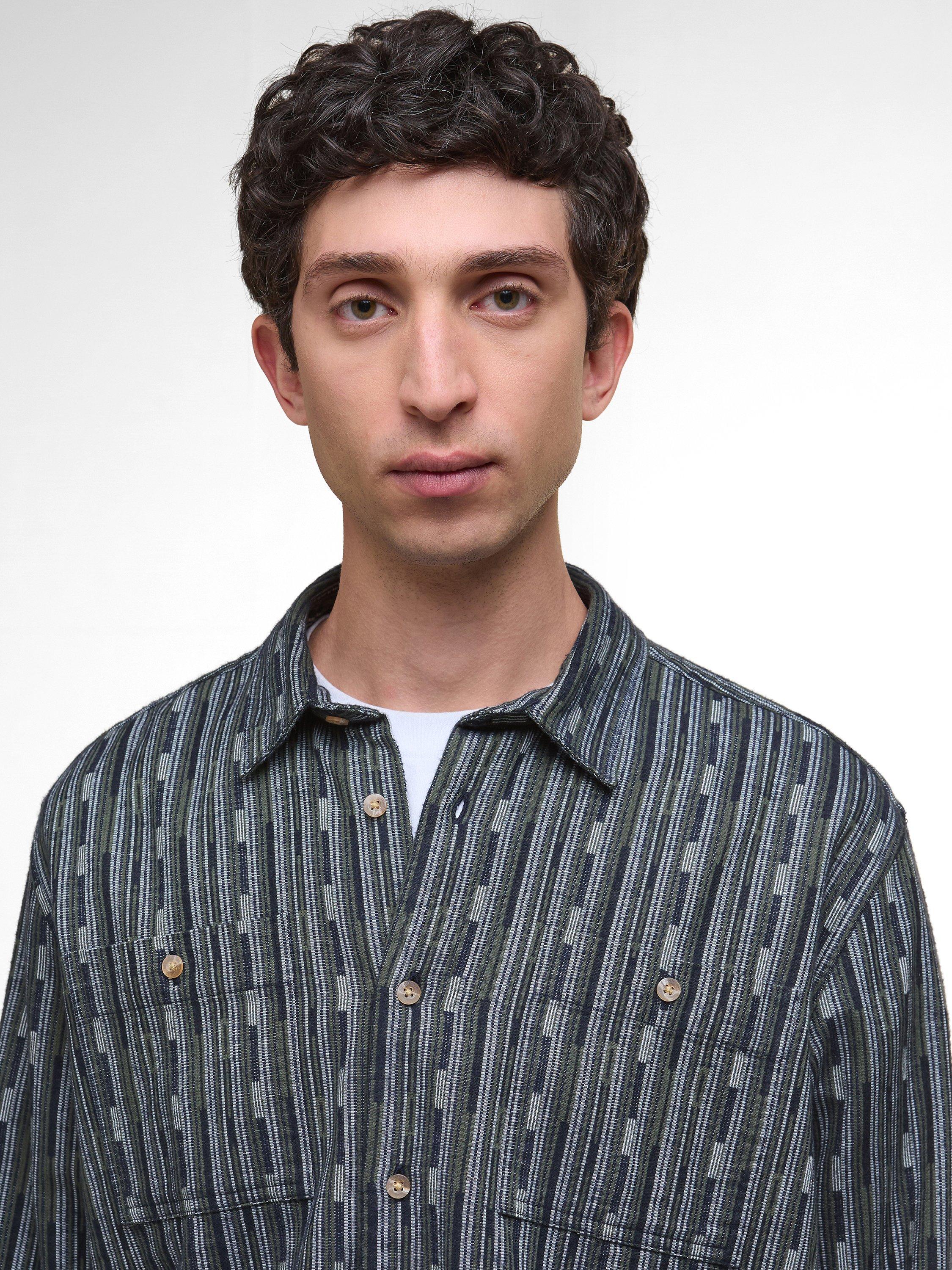 Product image 3 of 6, which shows Barbour Alston Relaxed Jacquard Shirt, Navy, XXXL