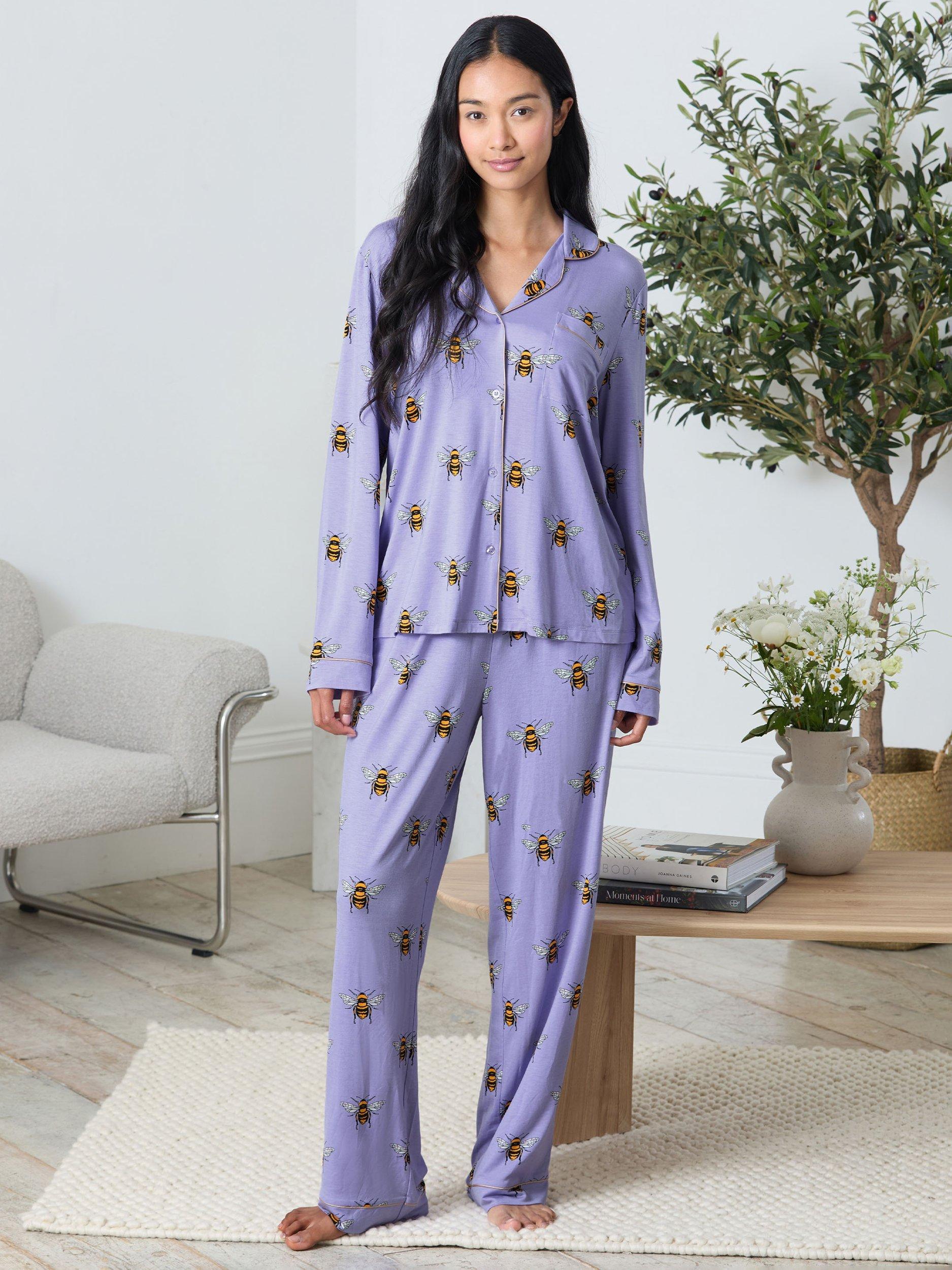 Product image 1 of 7, which shows Chelsea Peers Bee Button Through Long Pyjama Set containing TENCEL™ Modal, Lilac, 10