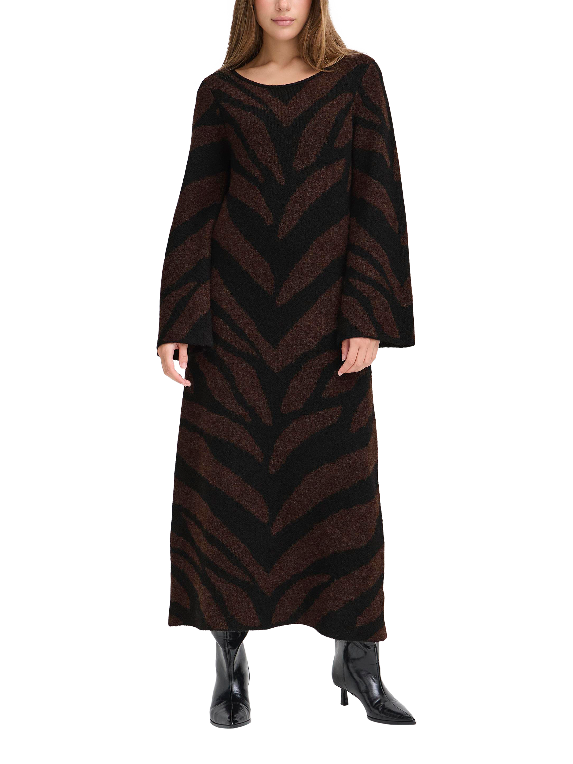 Product image 1 of 7, which shows ICHI Kamora Abstract Jumper Dress, Black, XS