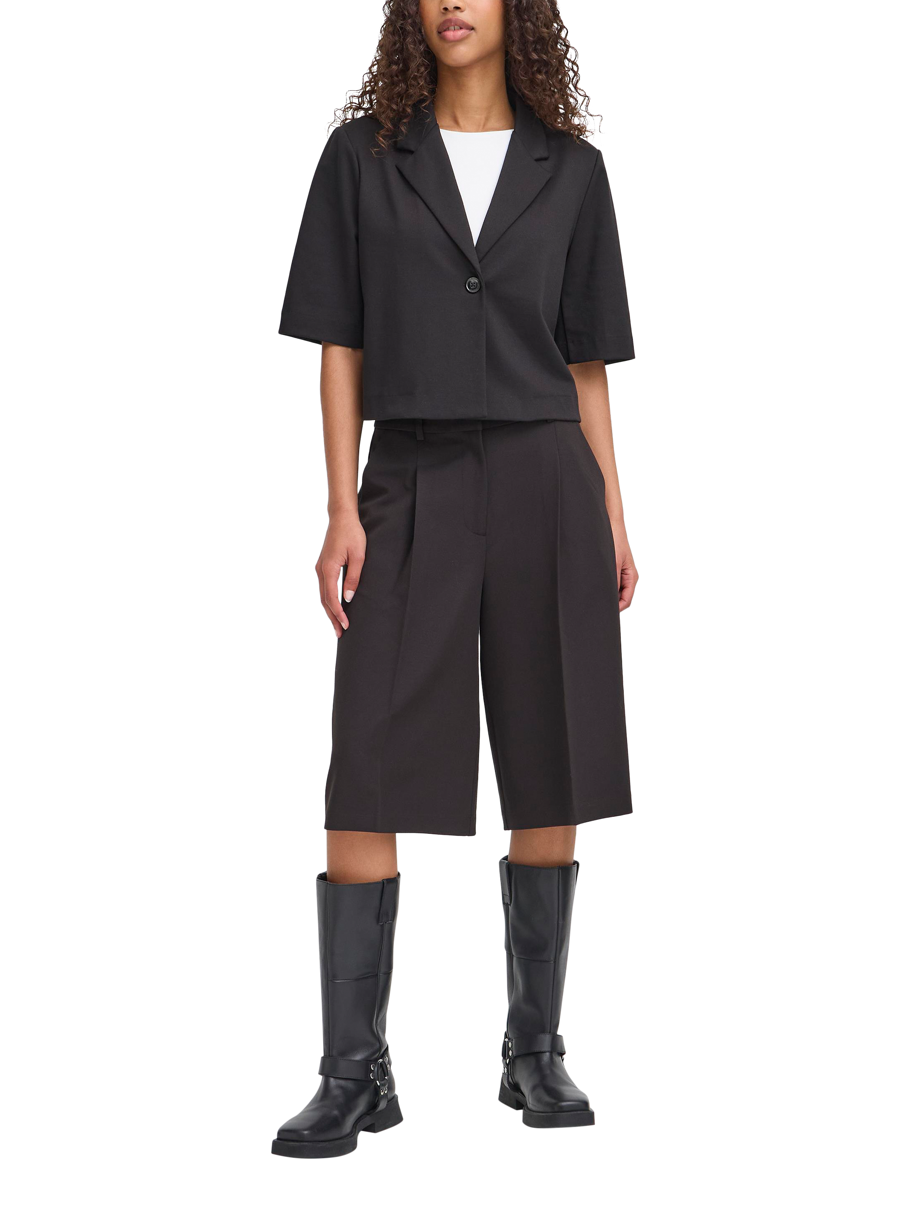 Product image 3 of 7, which shows ICHI Filano Tailored Shorts, Black, 8