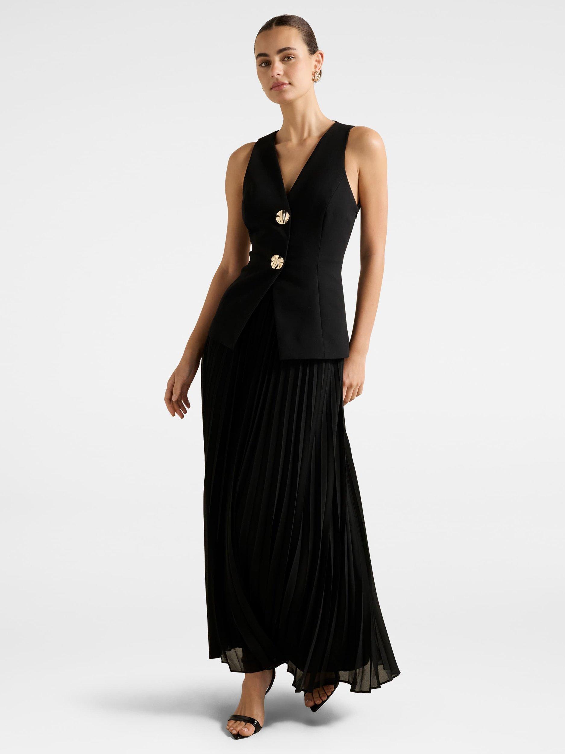 Forever New Larissa Pleated V-Neck Maxi Dress