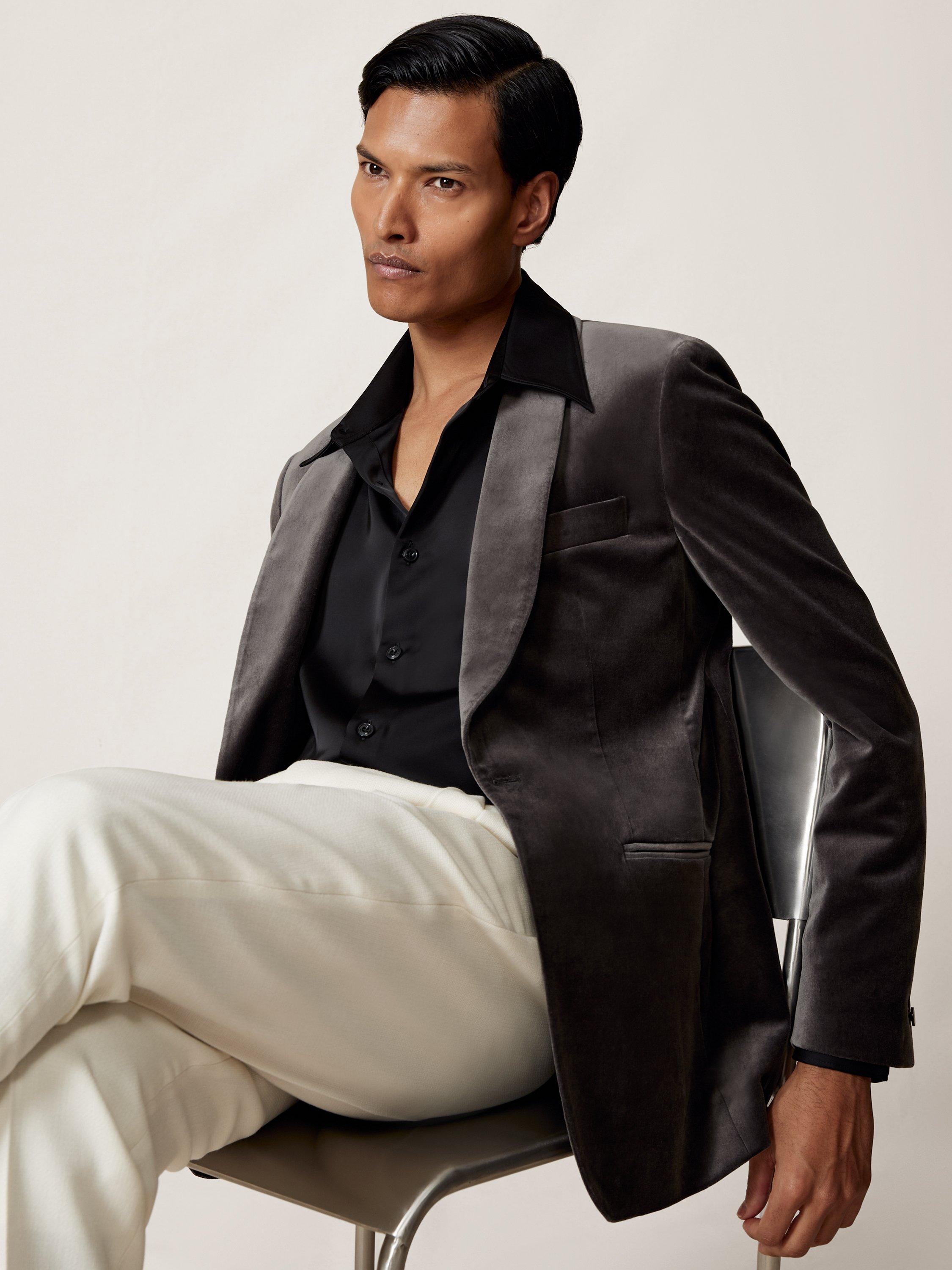 Product image 1 of 5, which shows Reiss Mount Velvet Single Breasted Blazer, Grey, 36