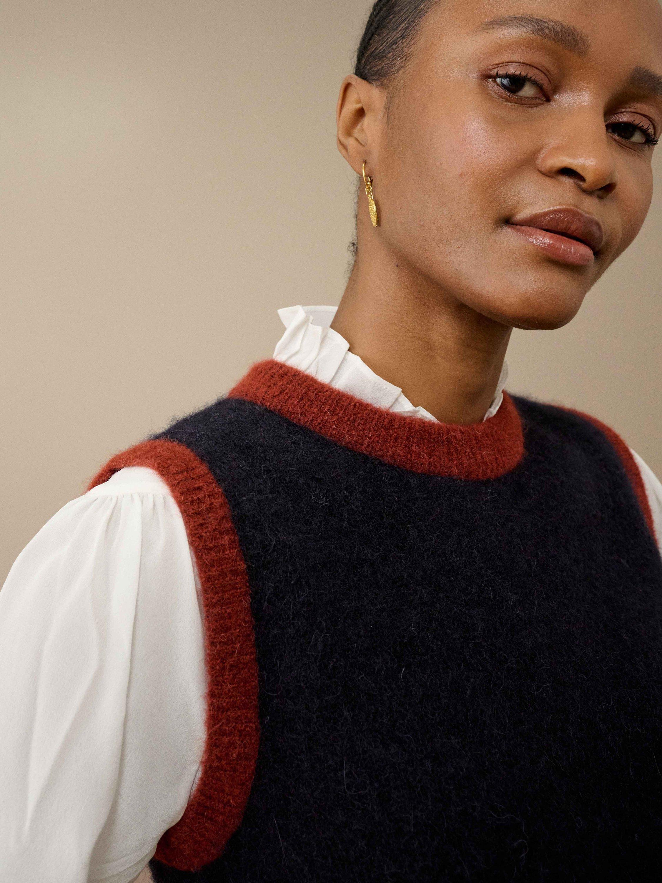 Product image 4 of 5, which shows Brora Wool Blend Sleeveless Round Neck Tank Top, Ink, 8-10