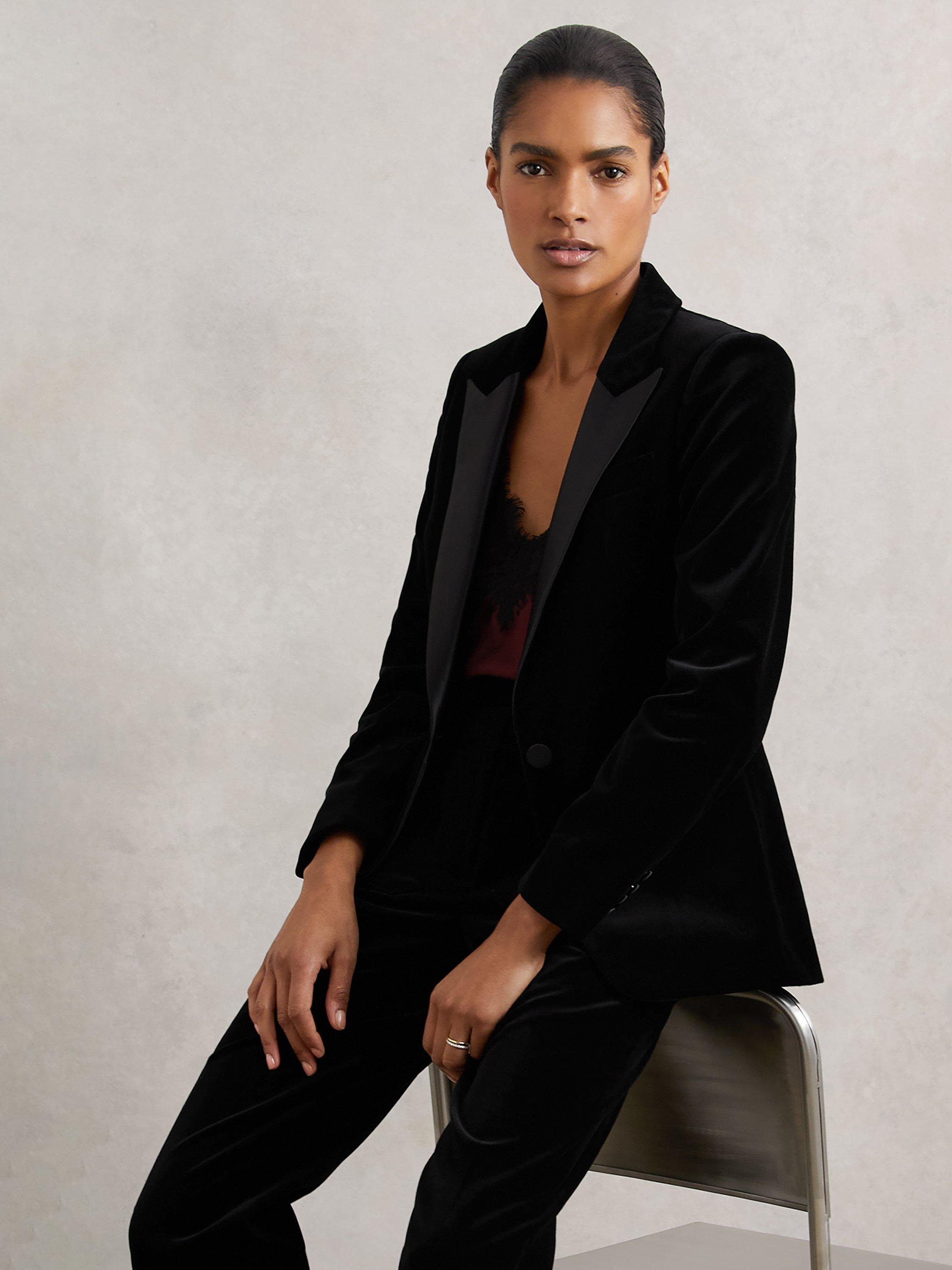 Product image 4 of 5, which shows Reiss Petite Myrtle Velvet Jacket, Black, 16Pt