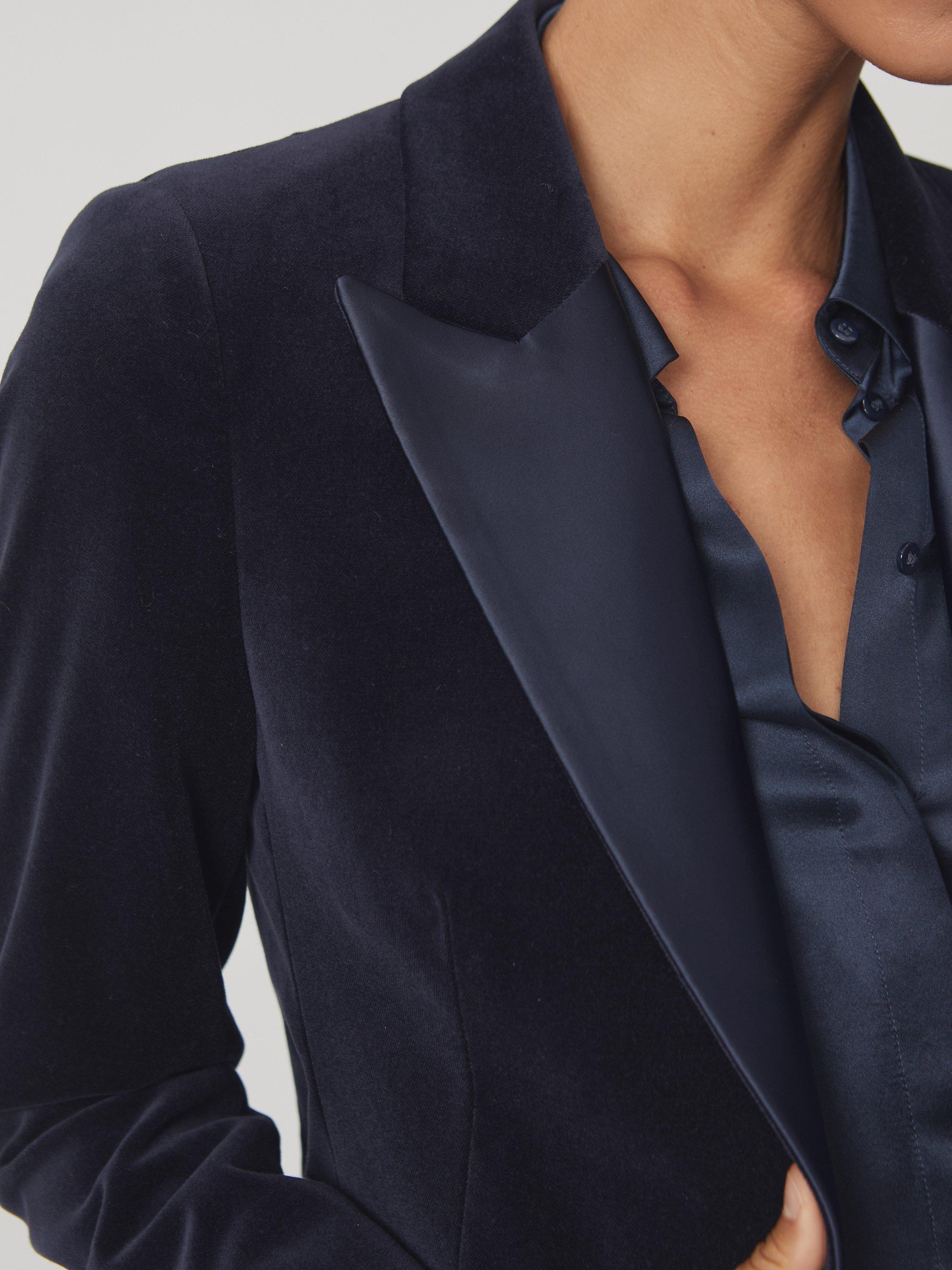 Product image 2 of 5, which shows Reiss Verda Velvet Jacket, Navy, 8