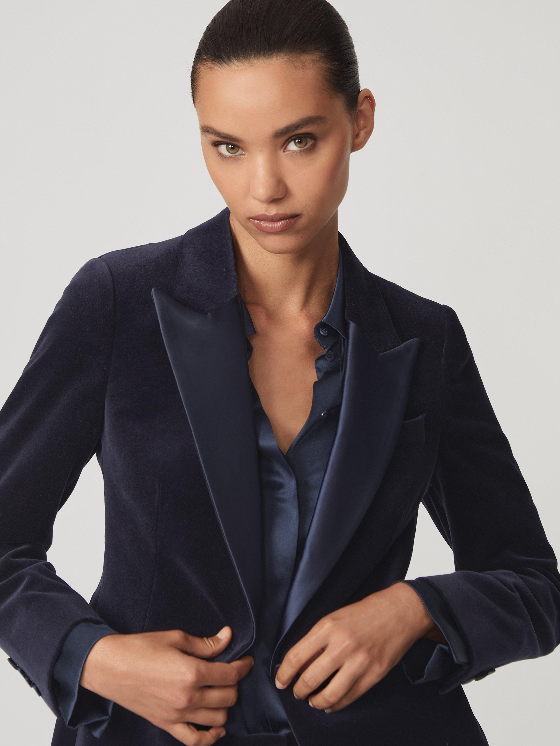 Product image 4 of 5, which shows Reiss Verda Velvet Jacket, Navy, 8