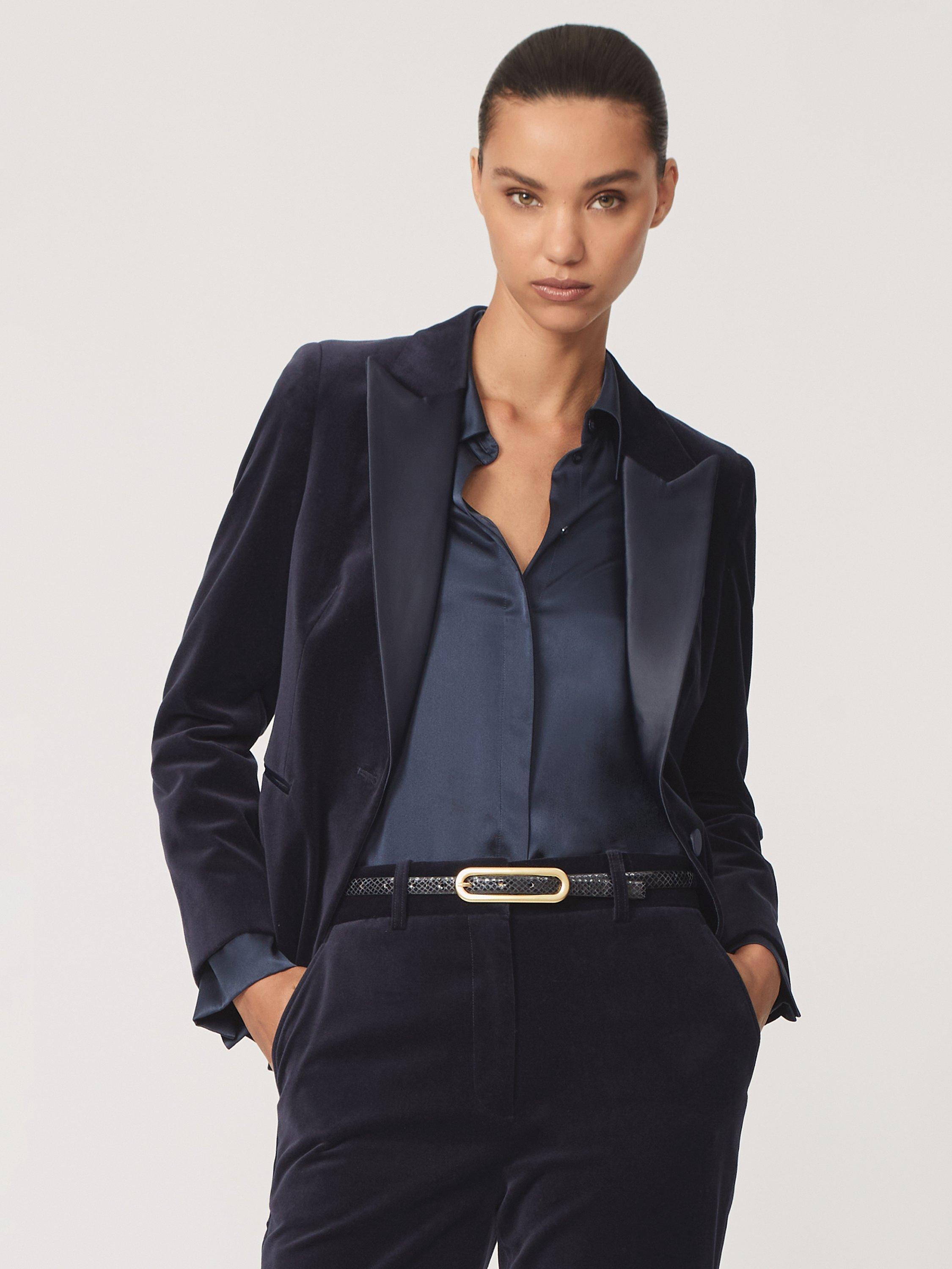 Product image 4 of 5, which shows Reiss Petite Verda Velvet Jacket, Navy, 10Pt