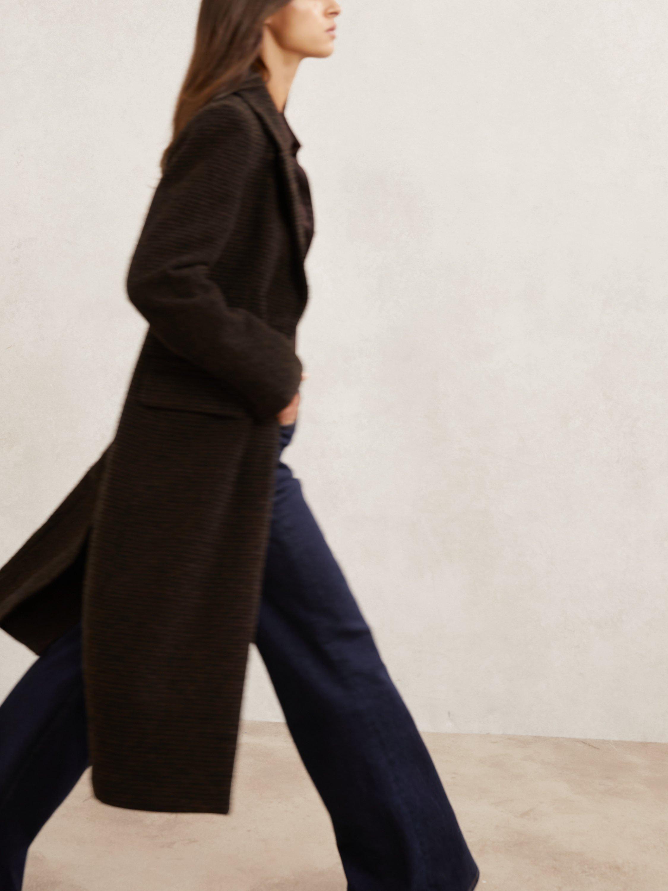 Product image 5 of 5, which shows Reiss Petite Kai Wool Blend Tailored Coat, Choco Brown, 6Pt