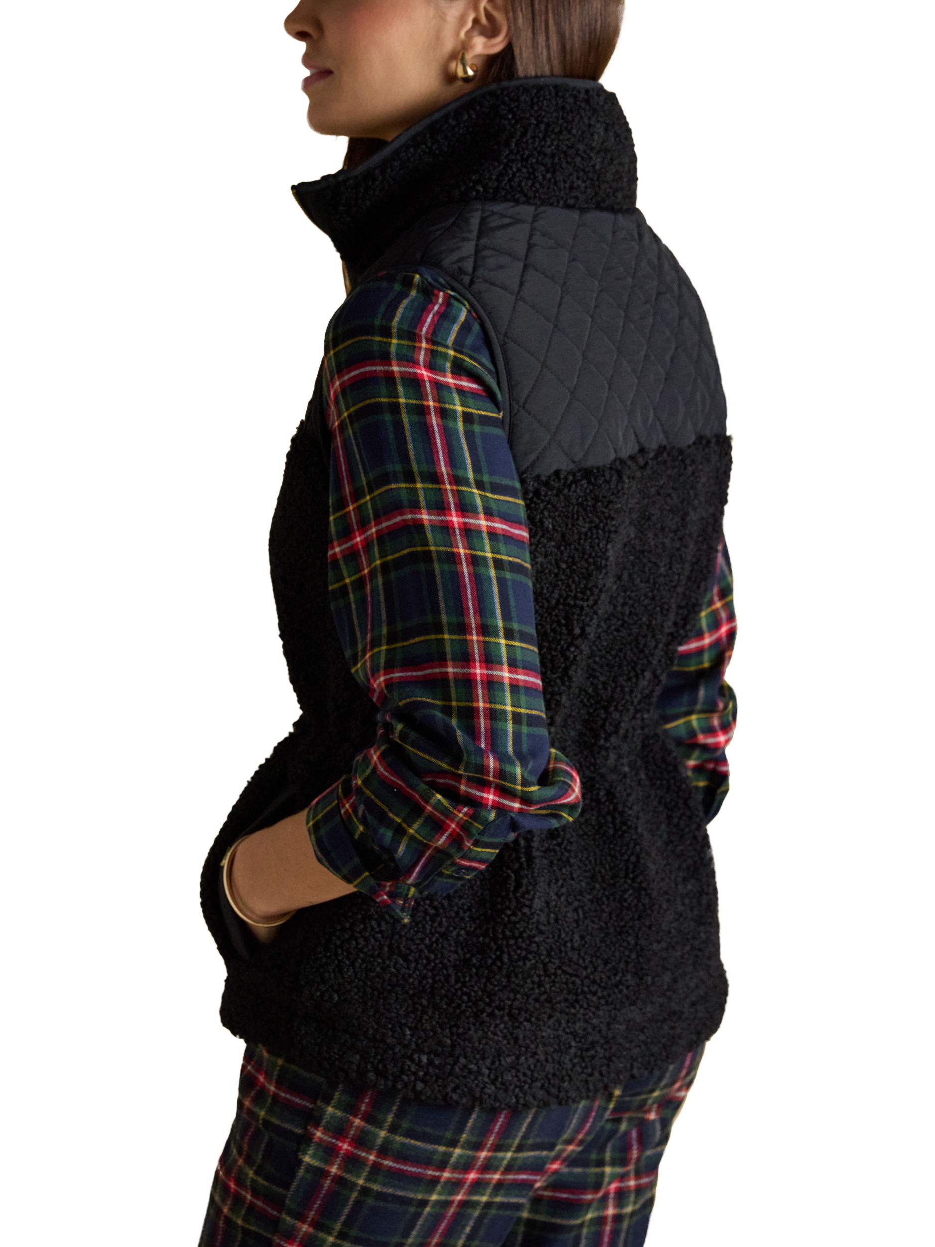 Product image 2 of 8, which shows Joules Quilted Fleece Gilet, Black, 6