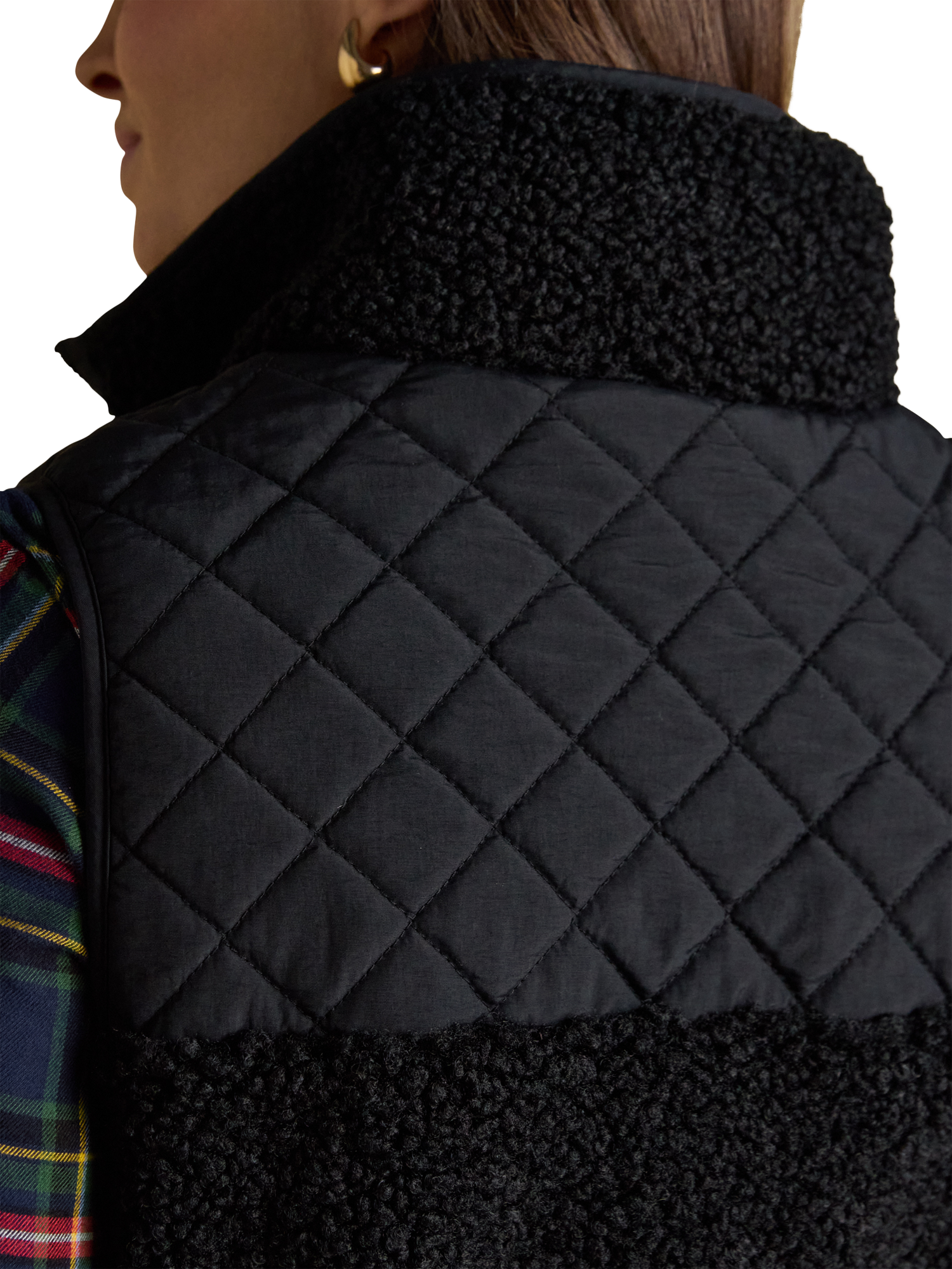 Product image 4 of 8, which shows Joules Quilted Fleece Gilet, Black, 6