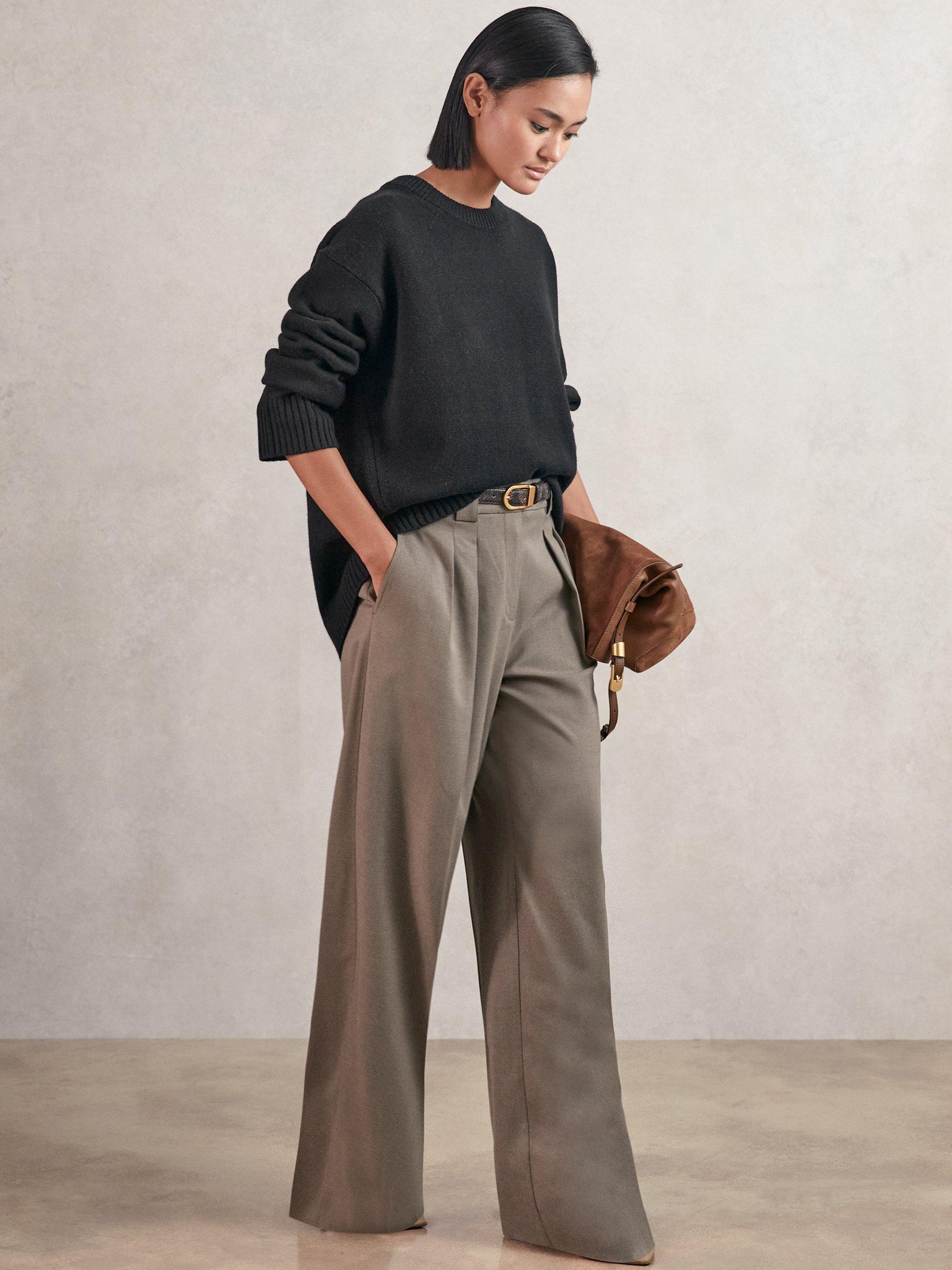 Product image 4 of 5, which shows Reiss Ella Crew Neck Wool Rich Jumper, Black, XS