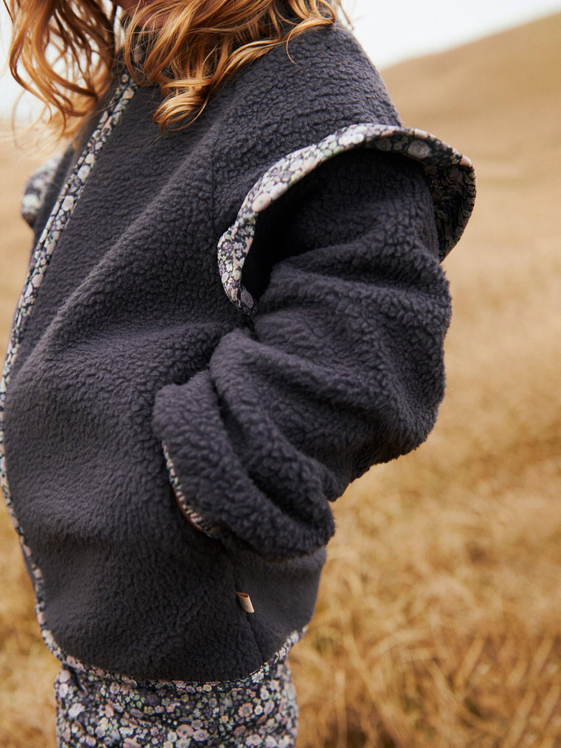 Product image 4 of 5, which shows WHEAT Kids' Zip-Up Fleece Jacket, Black Sea, 2 years