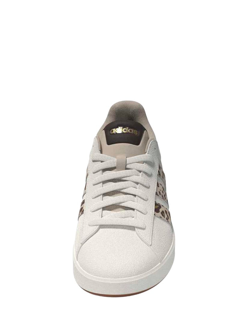 Product image 3 of 7, which shows adidas VL Court 3.0 Trainers, White/Multi, 4