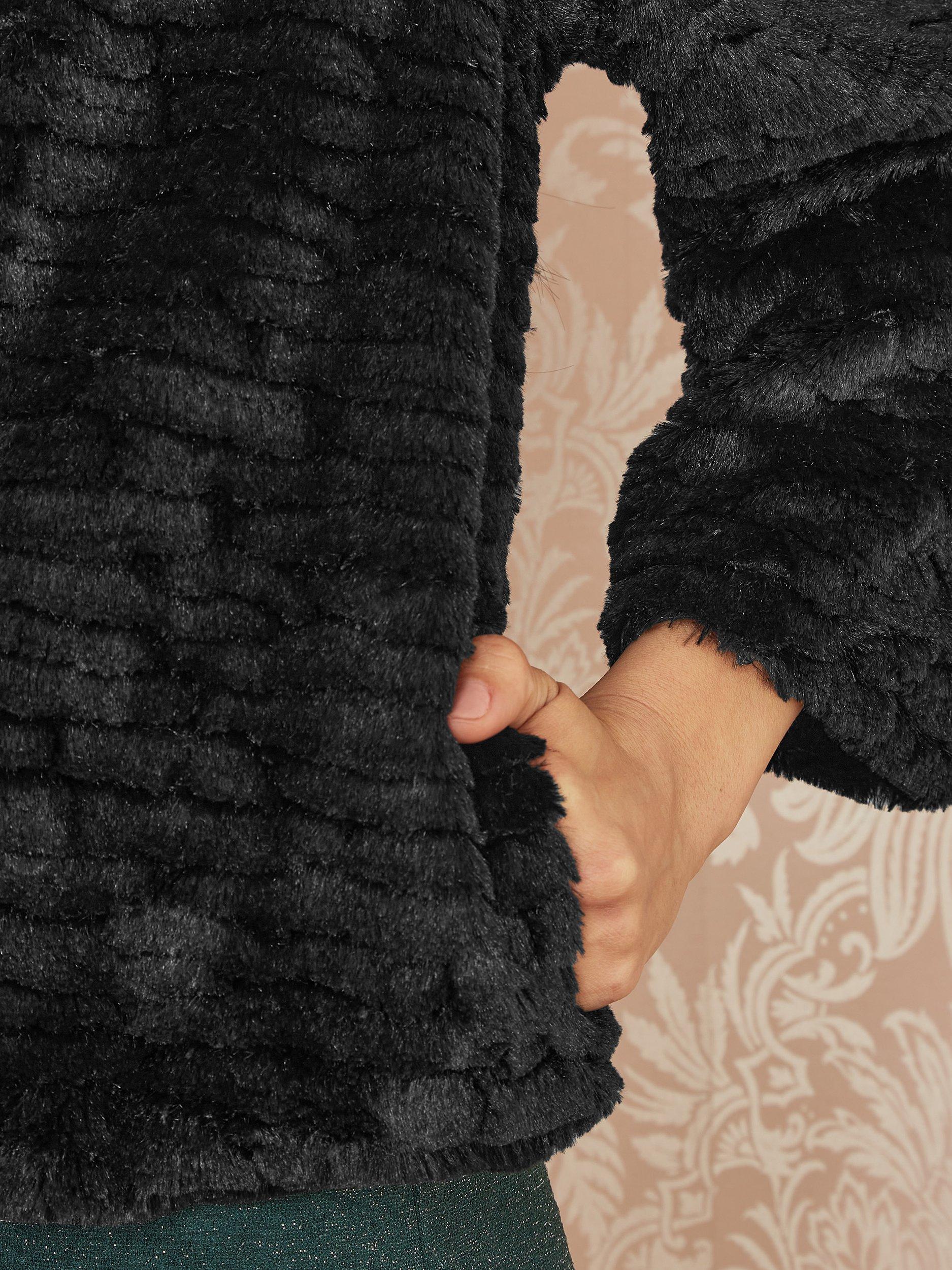 Product image 3 of 4, which shows Yumi Short Faux Fur Jacket, Black, 8