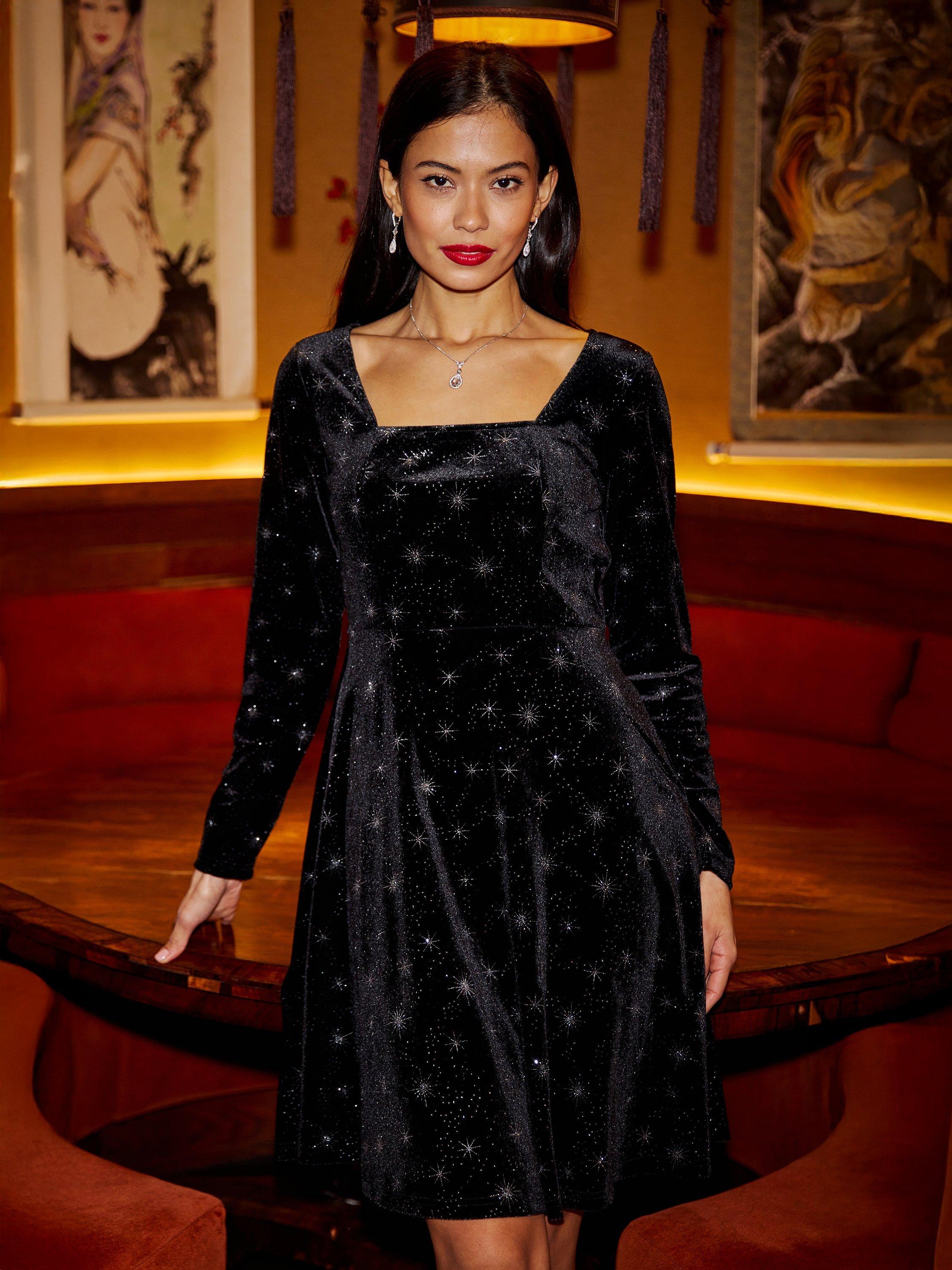 Product image 1 of 5, which shows Yumi Knee Length Skater Dress, Black, 8