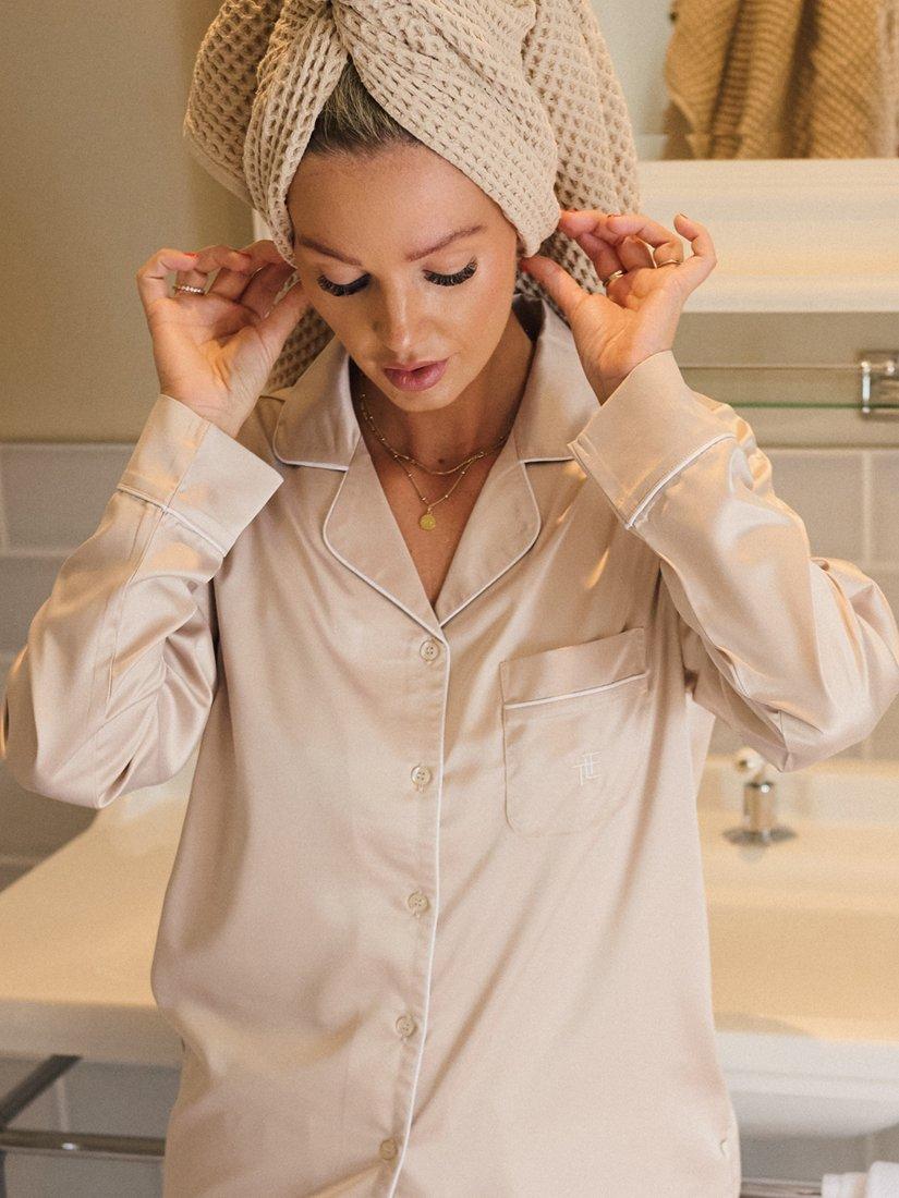 Product image 6 of 11, which shows The Little Tailor Satin Pyjama Set, Natural, S
