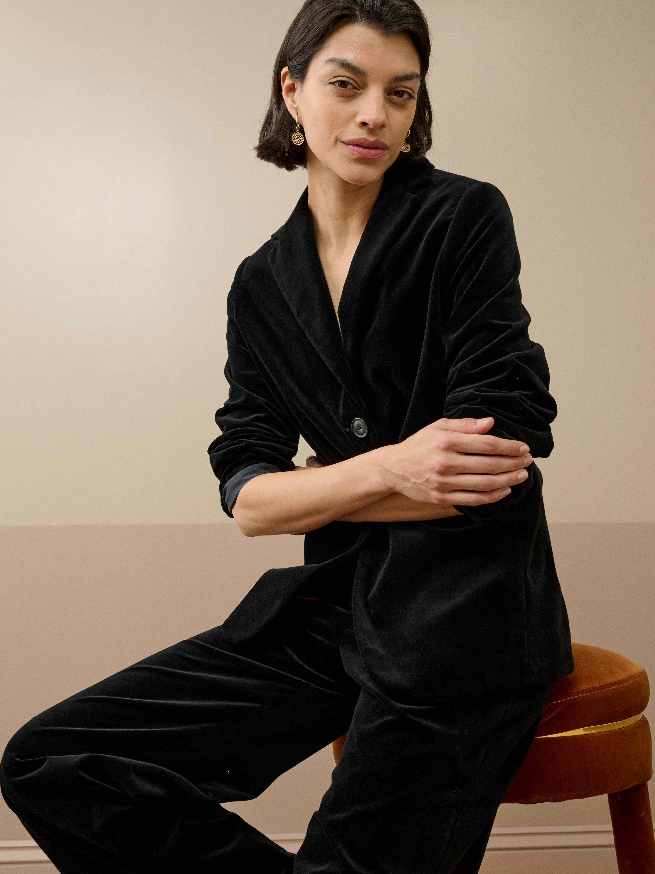 Product image 3 of 6, which shows Brora Single Breasted Velvet Blazer, Black, 6