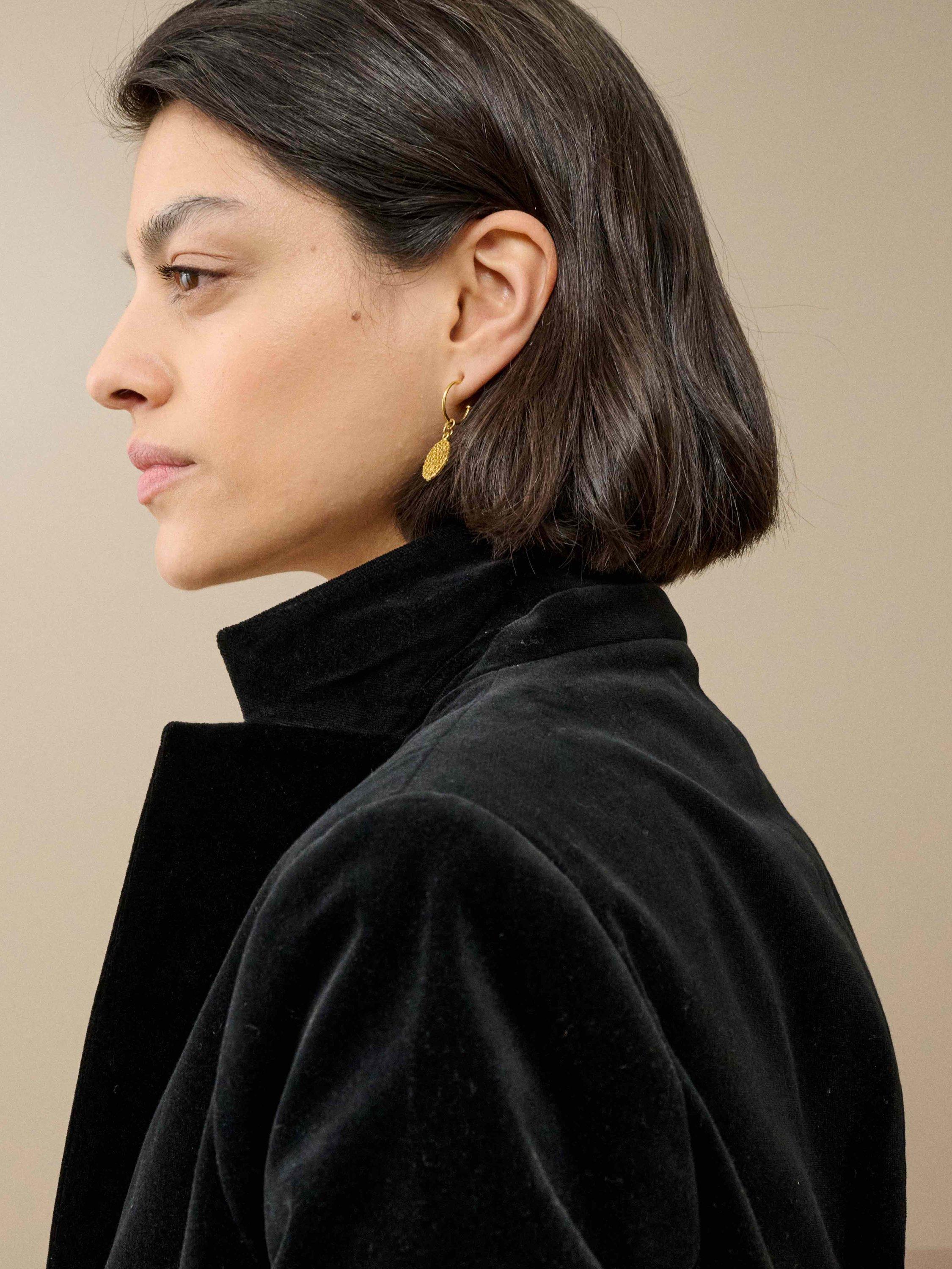 Product image 4 of 6, which shows Brora Single Breasted Velvet Blazer, Black, 6