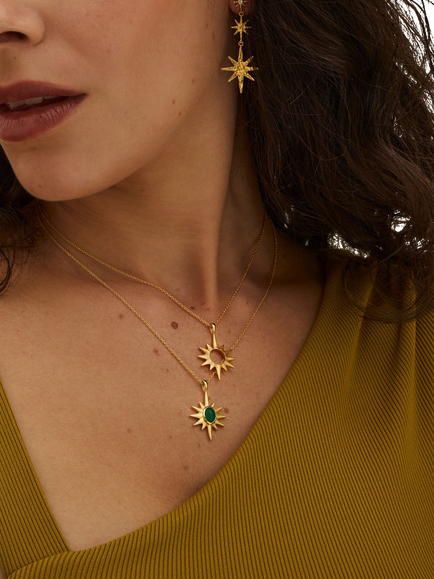 Ottoman Hands Green Onyx Star Necklace, Gold - view 2, Gold