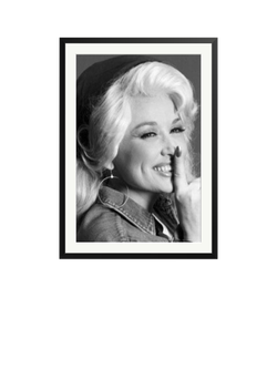 Sonic Editions Dolly Parton Studio Framed Print, Black