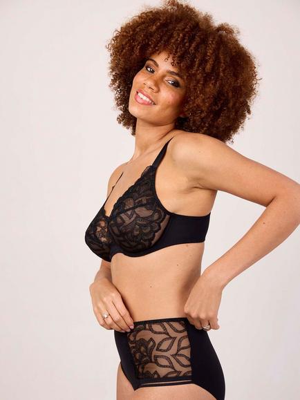 Maison Lejaby Sublime Lace Broidery High Waisted Briefs - view 2, Noir