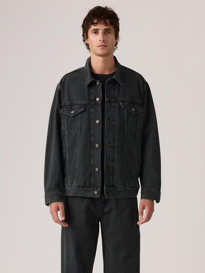 Product image 1 of 4, which shows Levi's Relaxed Trucker Jacket, Onyx, S